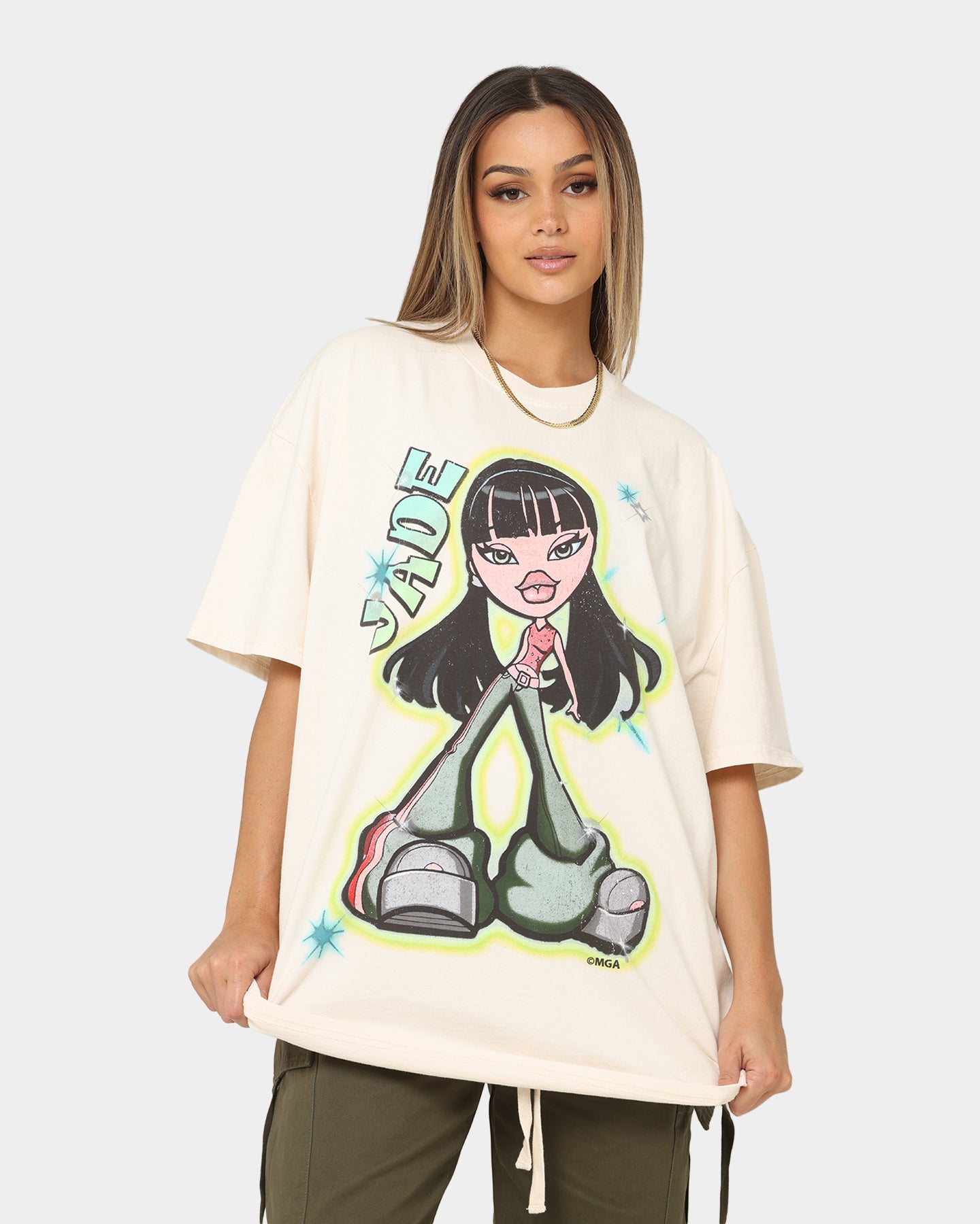 Vintage Bratz Jade Heavyweight T-Shirt - Off White | American Thrift Style | Perfect for Casual Wear, Cosplay & 90s Fashion Lovers