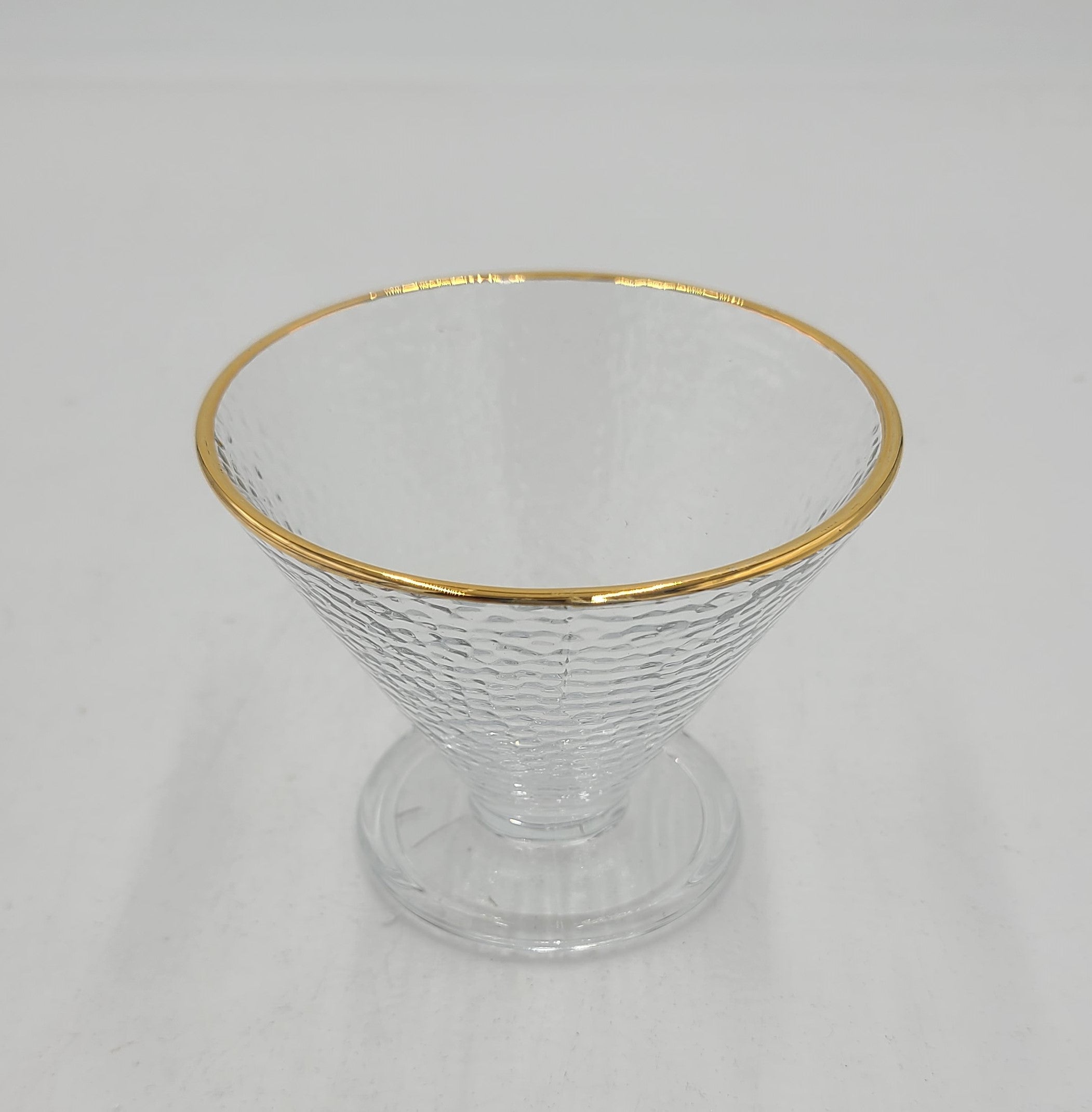 6-Piece Glass Ice Cream Cups with Gold Rim - Elegant Dessert Bowls for Ice Cream, Parfaits, Sundaes & Party Serving - Perfect for Home, Restaurants & Special Occasions