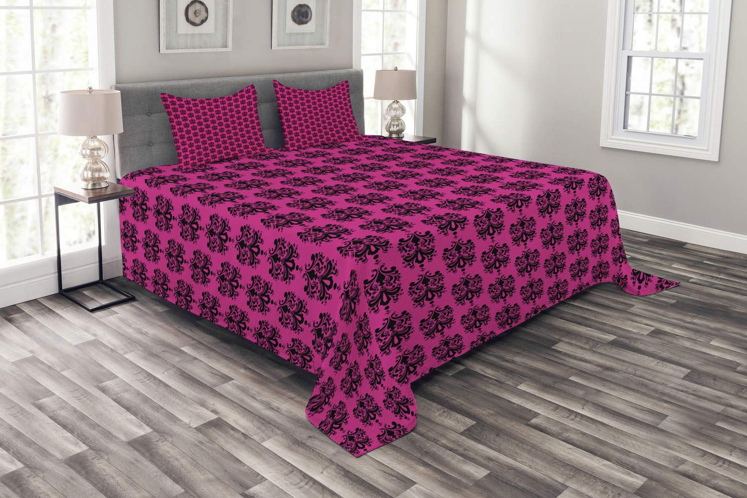 Ambesonne King Size 3-Piece Bedspread Set with 2 Pillow Shams - Hot Pink & Black Oriental Damask Design, Eastern Themed Decorative Bedding Coverlet - Perfect for Master Bedroom, Guest Room, or Bohemian Home Decor