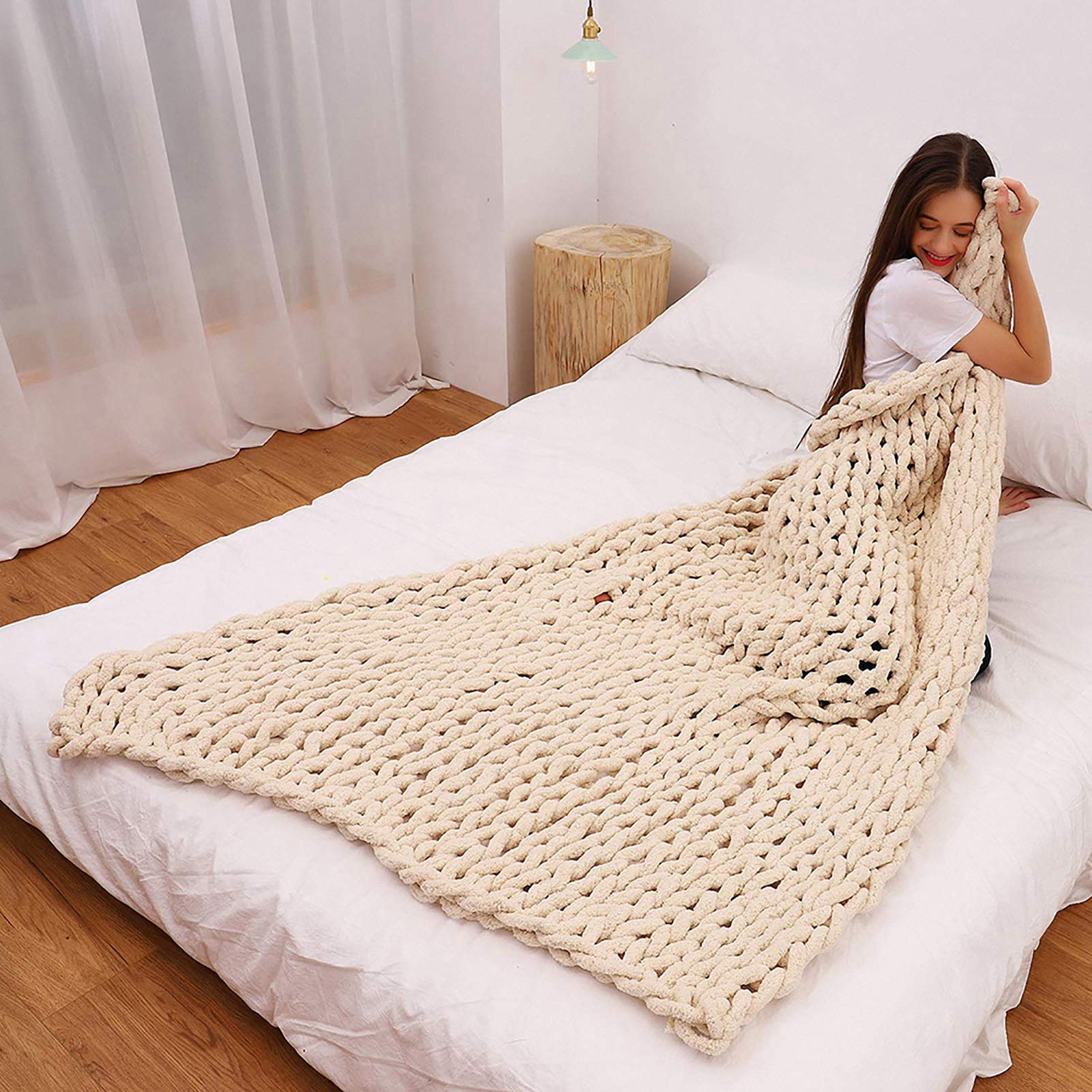 Chenille Soft Chunky Knit Blanket - Handmade Warm Knitted Throw Blanket for Bedroom, Sofa & Home Decor - 150x200cm (59x79in) Beige - Cozy Winter Nights, Living Room Lounging & Gift Giving
