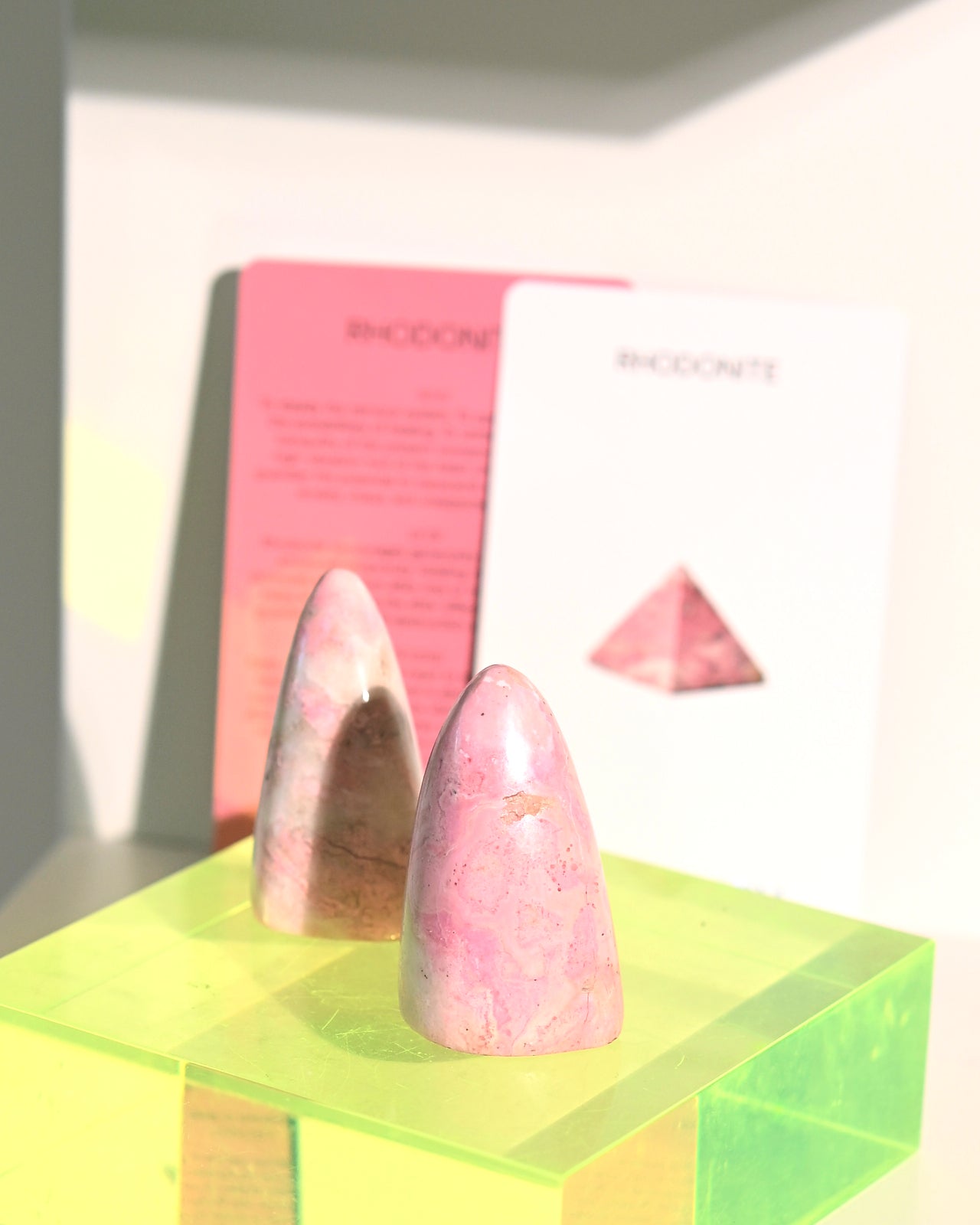 3 Inch Peruvian Rhodonite Crystal - Natural Healing Stone for Meditation, Reiki & Energy Balancing - Perfect for Home Decor, Jewelry Making & Spiritual Practices