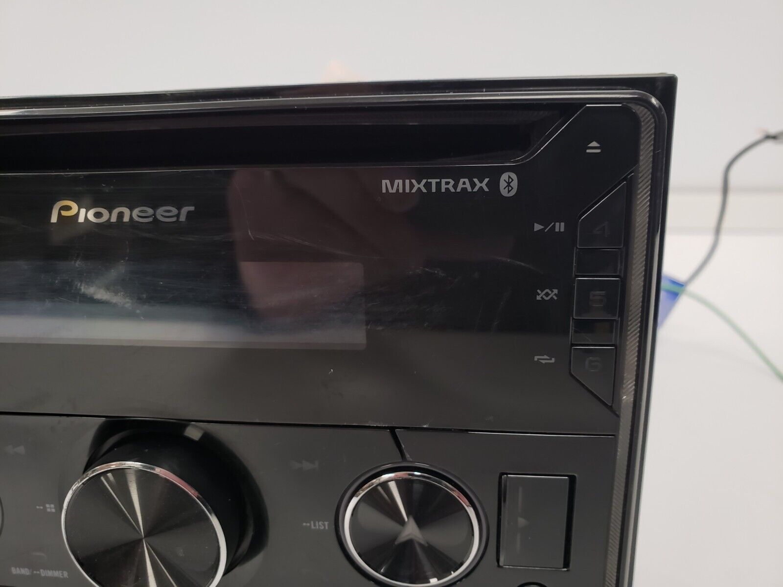 Pioneer FH-S52BT Bluetooth Car Stereo Receiver - Double DIN In-Dash MP3/CD Player with USB, AUX Input & Hands-Free Calling - Perfect for Road Trips & Daily Commutes