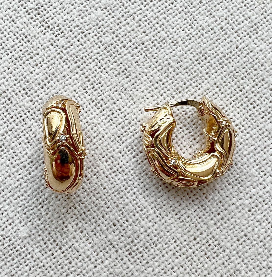Premium Gold Lava Hoops - Elegant Hula Hoop for Fitness, Dance & Fun - Perfect for Home Workouts, Outdoor Activities & Kids Play