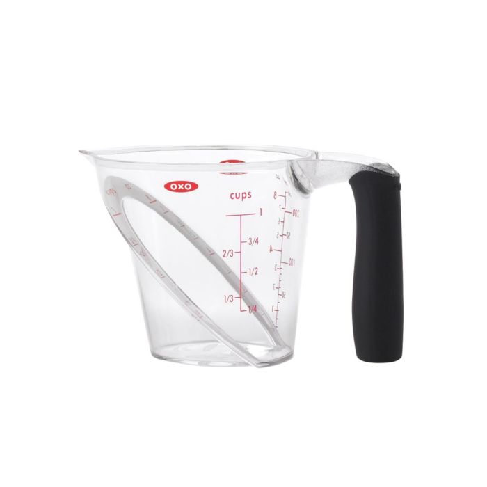 OXO Angled Measuring Cup - 2-Cup Clear Plastic Kitchen Measuring Cup with Easy-Read Measurements for Baking, Cooking & Mixing - Perfect for Home Chefs & Bakers
