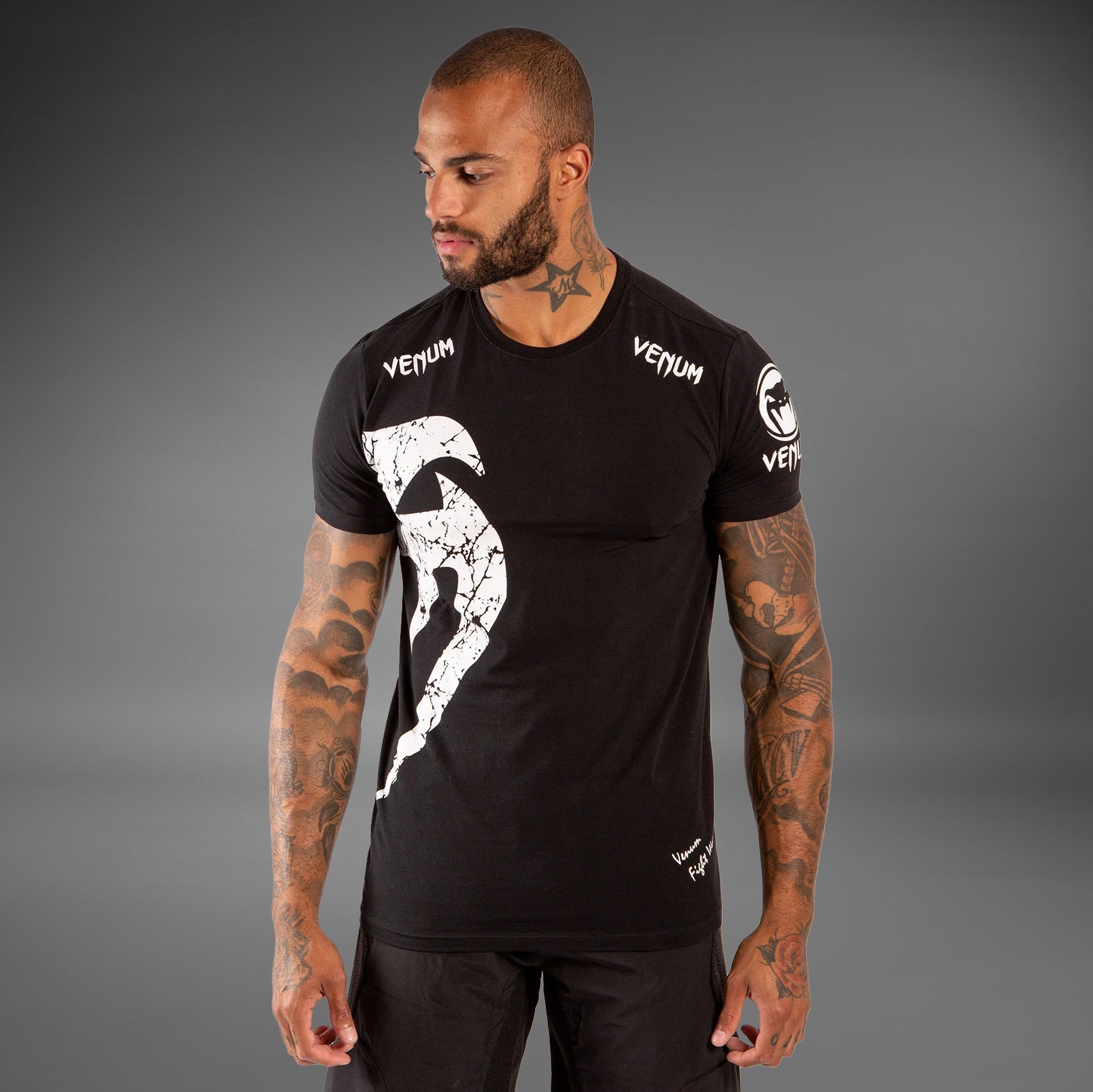 Venum Giant T-Shirt for Men - Black Cotton MMA & Fitness Training Shirt - Perfect for Gym, Workout & Streetwear