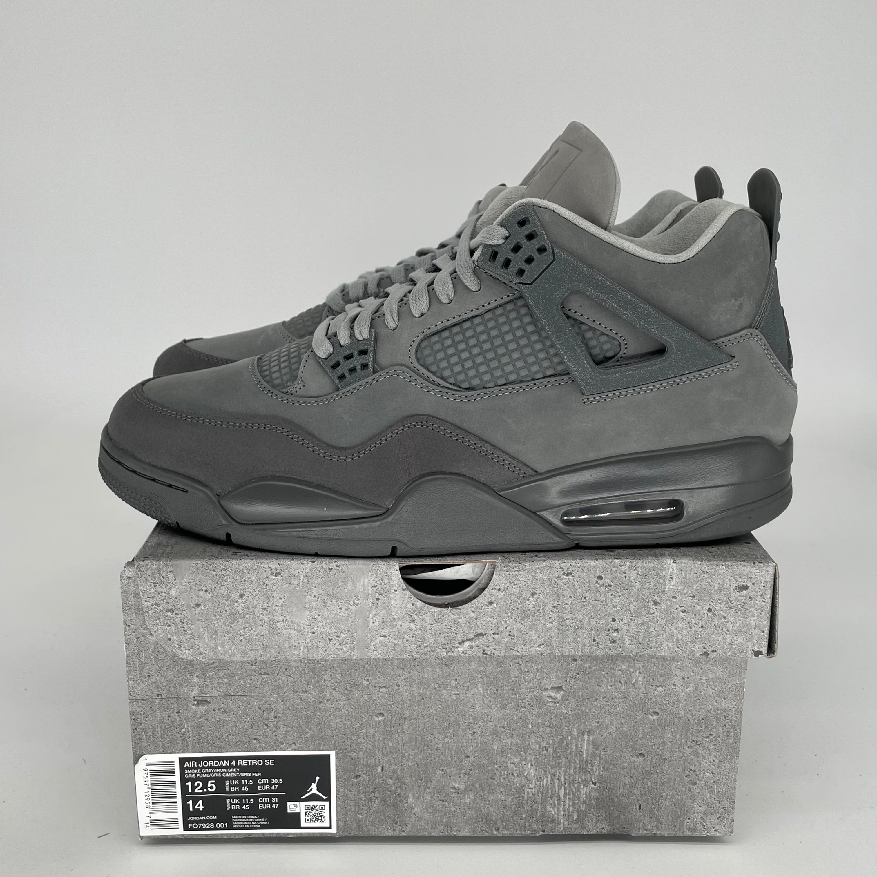 AIR JORDAN 4 Retro 