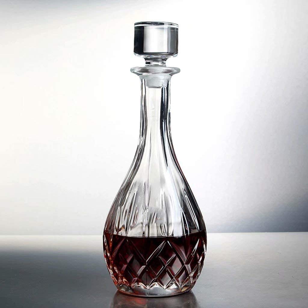 Premium Whiskey Decanter Set for Men - 900ml Crystal Glass Wine Decanter with 2 Whiskey Glasses - Elegant Home Bar Accessories for Bourbon, Scotch & Red Wine Storage - Perfect for Gifts, Dinner Parties & Man Caves