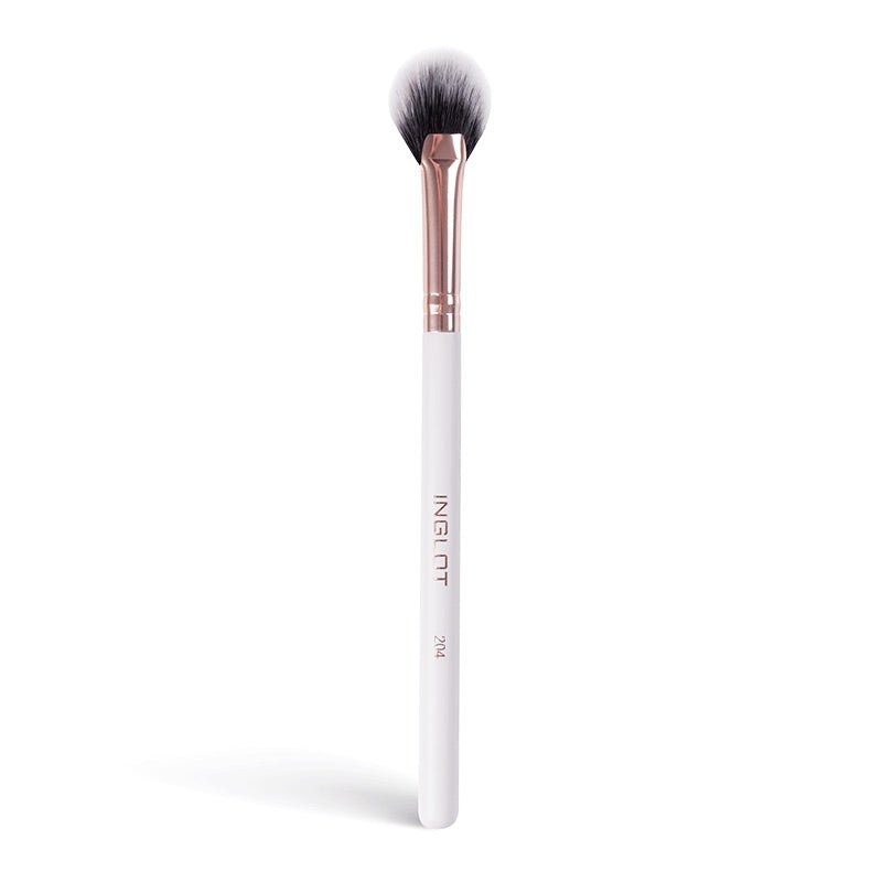 INGLOT Playinn Define & Glow Fan Makeup Brush 204 - Professional Highlighter & Contour Brush for Flawless Makeup Application | Perfect for Daily Use & Special Occasions