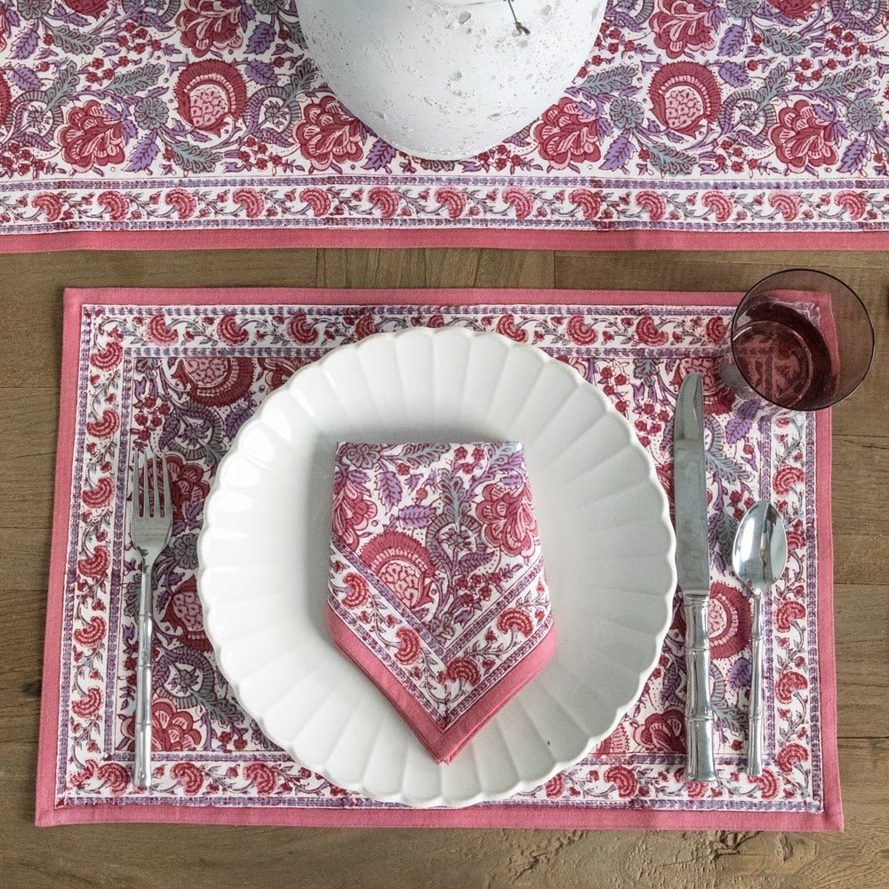 Bohemian Floral Dusty Rose Placemats Set of 4 - Elegant Table Decor for Dining Room, Kitchen, or Wedding Reception