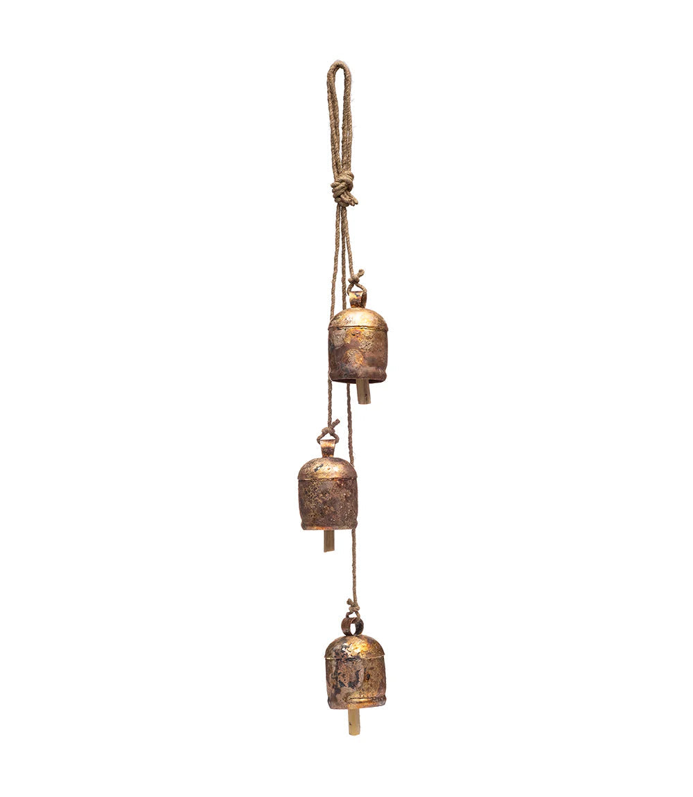 Rustic Cascading Bells Wind Chime - Outdoor Garden Decor for Patio, Porch & Backyard Relaxation