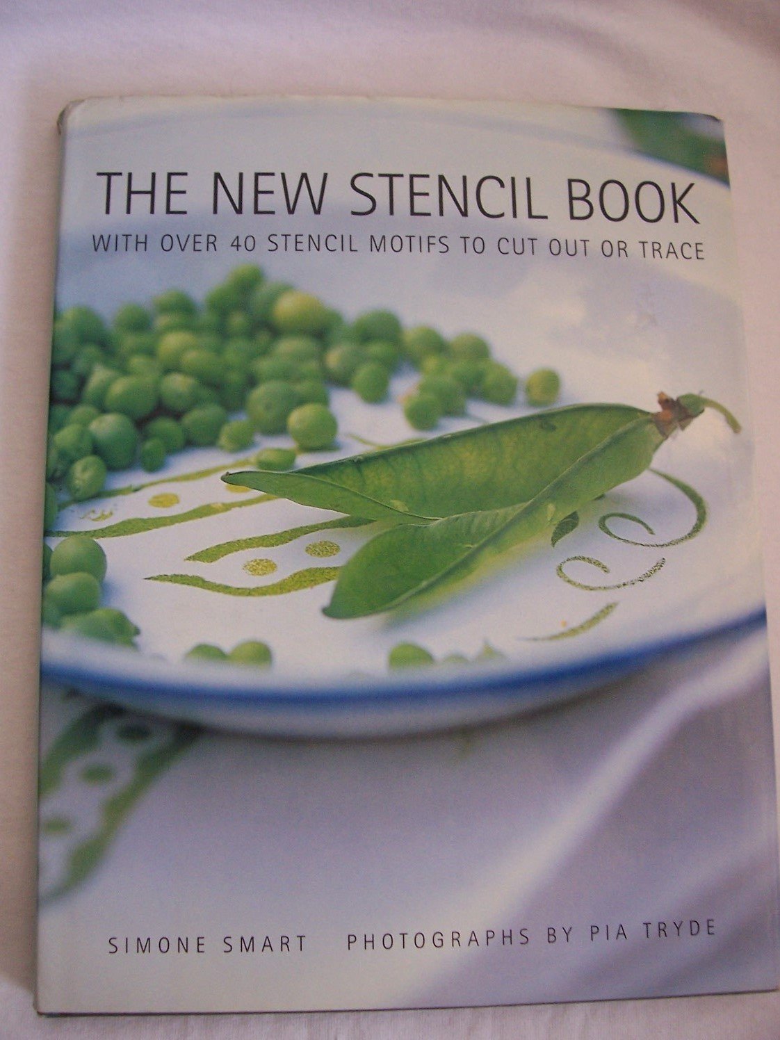 New Stencil Book for Kids - Creative DIY Art & Craft Projects - Perfect for Classroom, Home & Party Activities