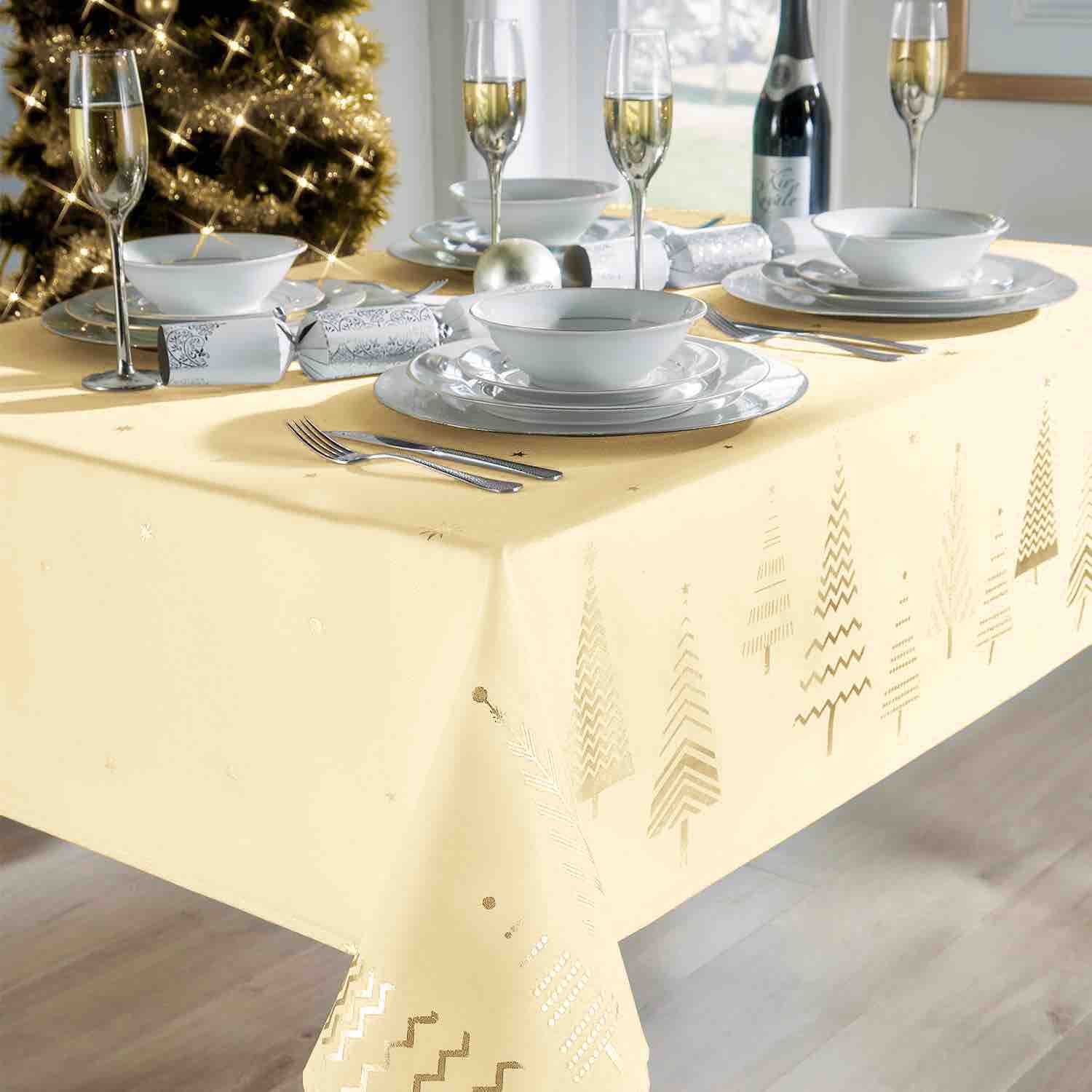 Elegant Gold Christmas Tree Tablecloth - Holiday Dining Decor for Festive Parties & Family Gatherings