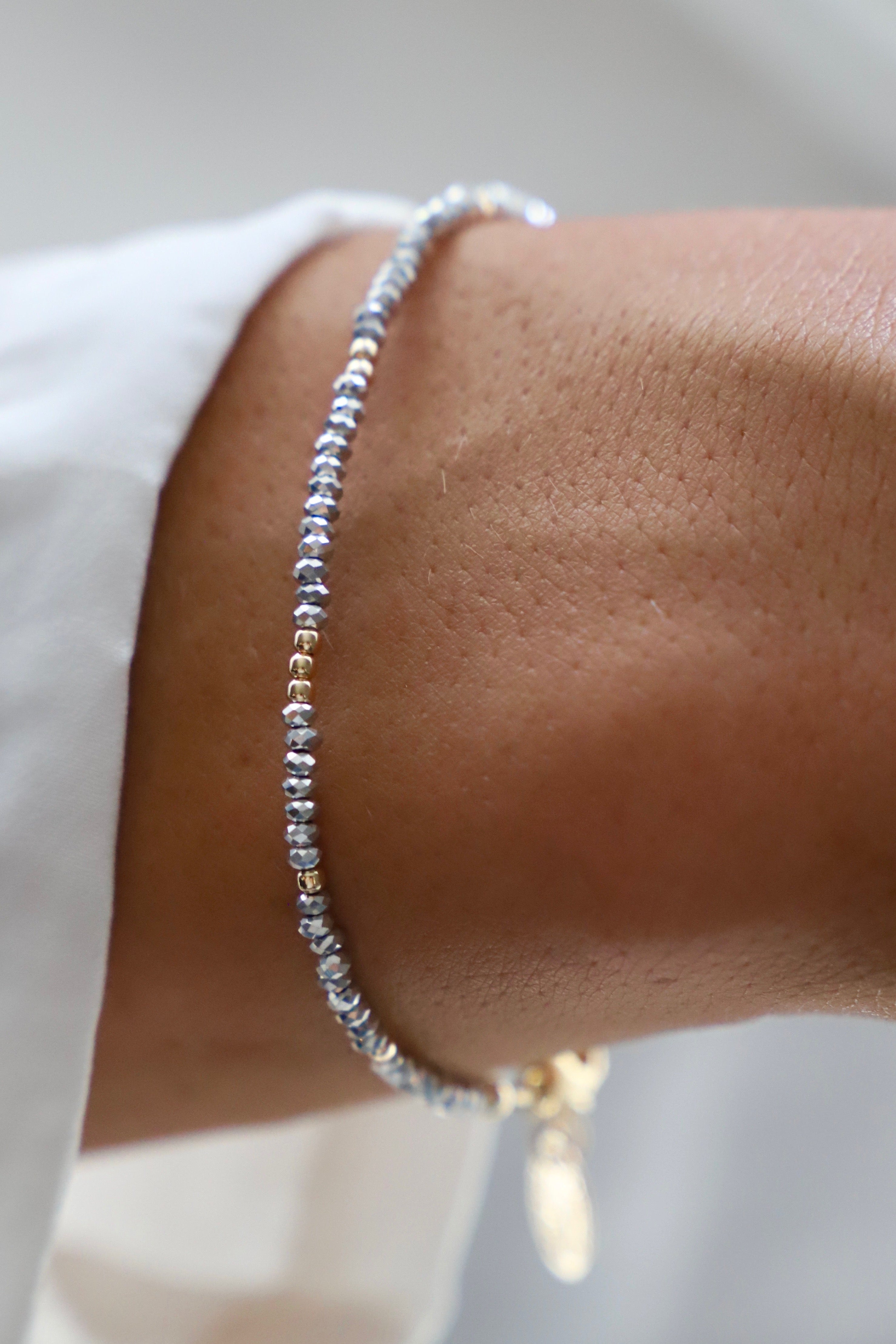 Petite Crystal Bracelet for Women - Elegant & Dainty Jewelry Gift for Her - Perfect for Parties, Weddings & Everyday Wear