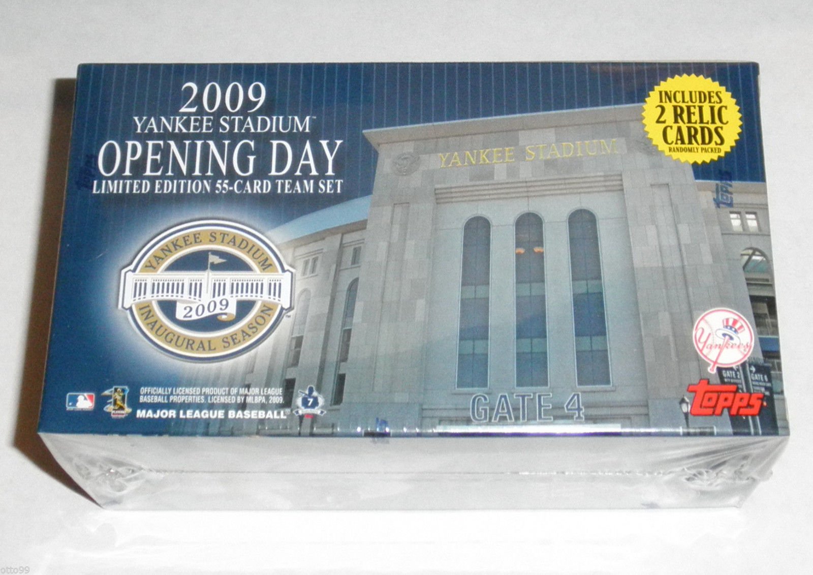 2009 Topps Yankee Stadium NY Inaugural Opening Day Team Set Limited Edition with 2 Relic Cards - Perfect for Baseball Collectors & Yankees Fans