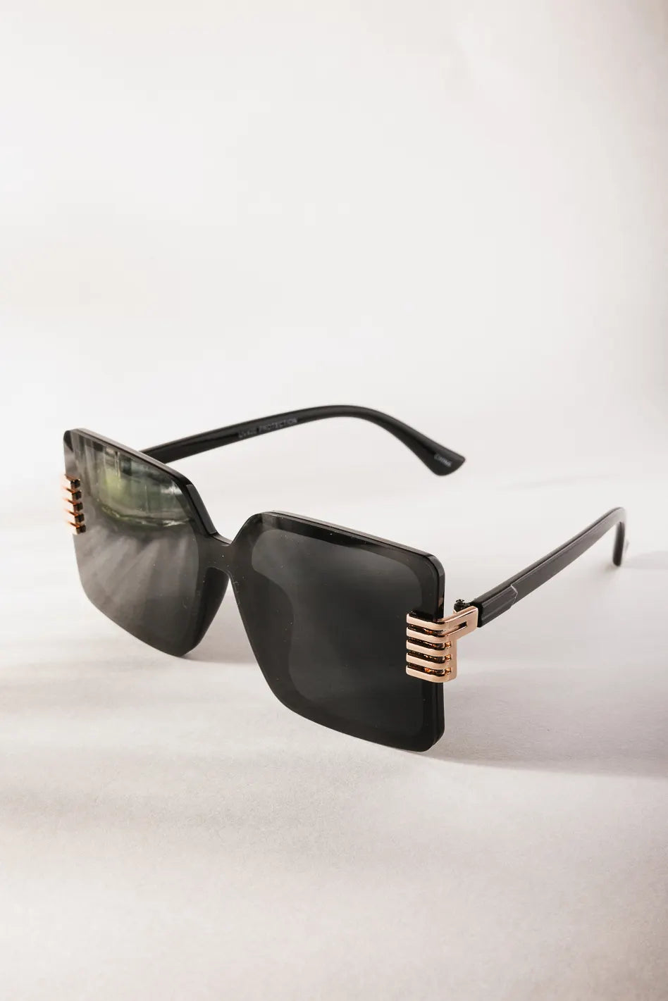 Bentlee Black Polarized Sunglasses for Men & Women - UV Protection, Fashionable & Lightweight - Perfect for Driving, Beach, and Outdoor Activities