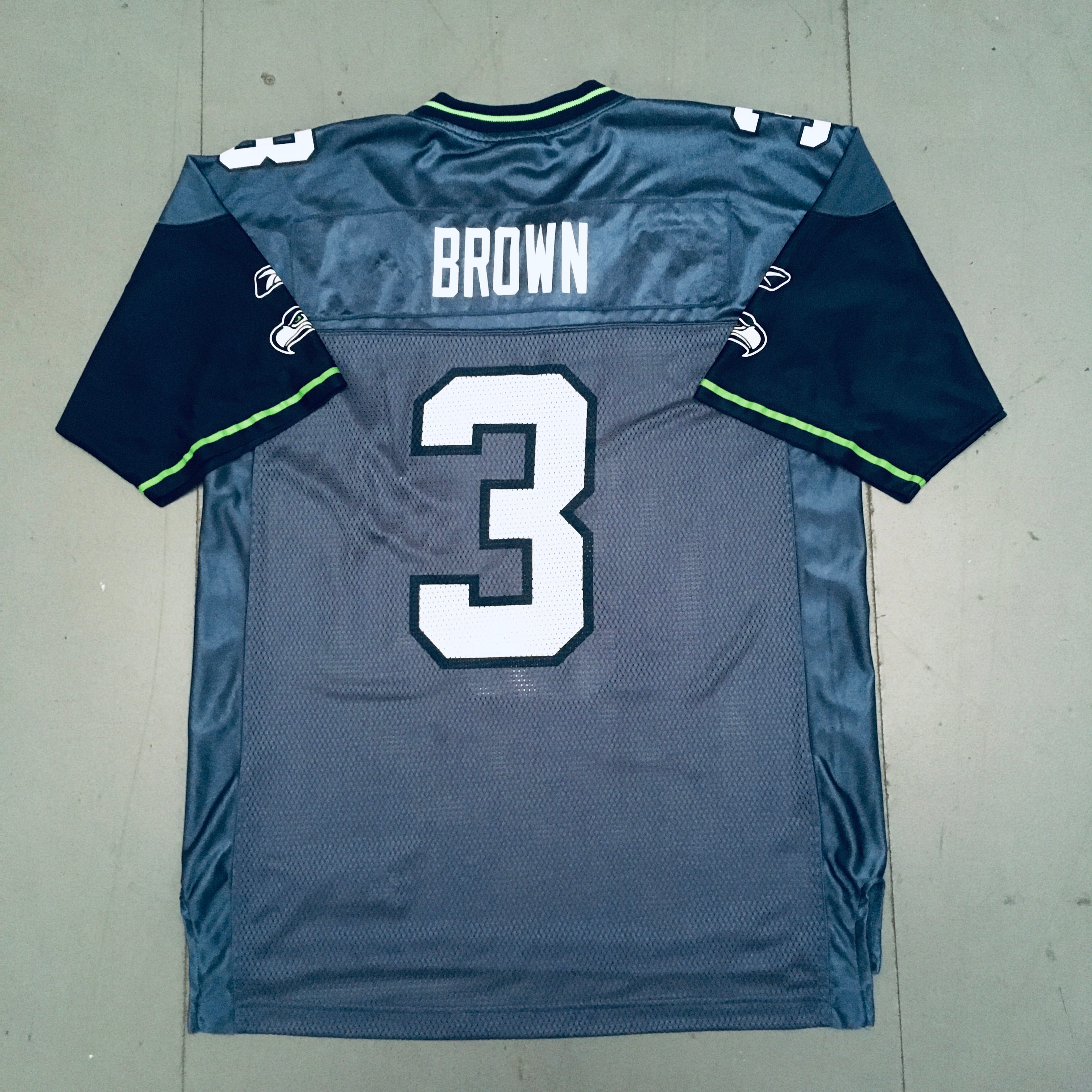 Seattle Seahawks Josh Brown 2006-2007 Large Jersey - Authentic NFL Football Fan Gear for Game Day & Sports Events