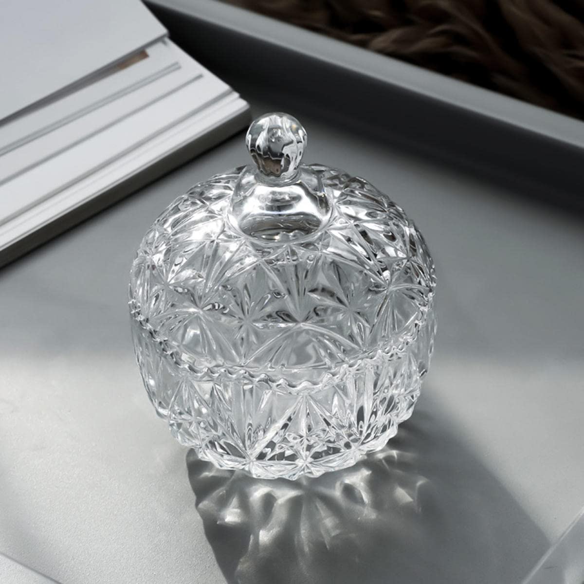 JINYISI Glass Candy Jar with Lid - Airtight Crystal Clear Cookie & Snack Storage Container for Kitchen Counter - Perfect for Candy, Cookies, Nuts & Party Treats