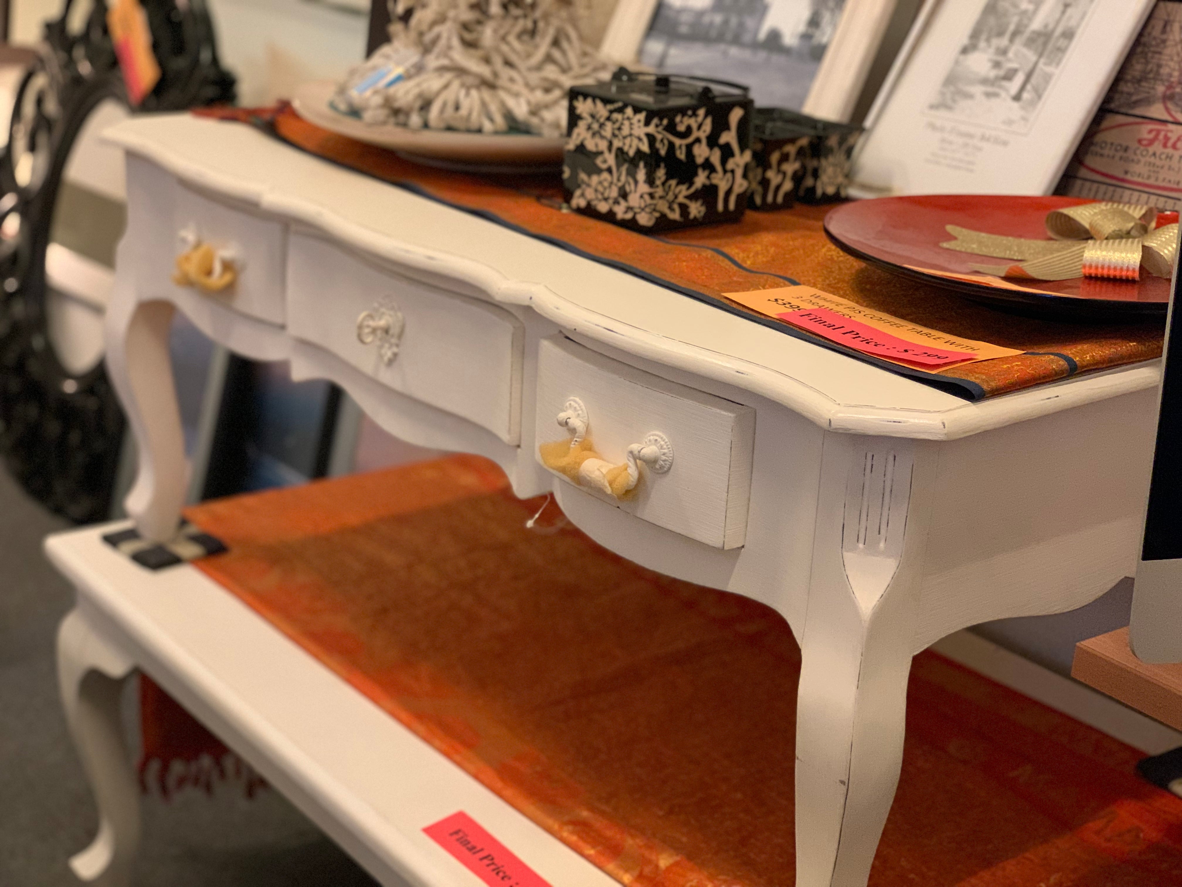 Modern Wooden Coffee Table with 3 Drawers - Affordable Final Price for Living Room, Lounge & Small Spaces