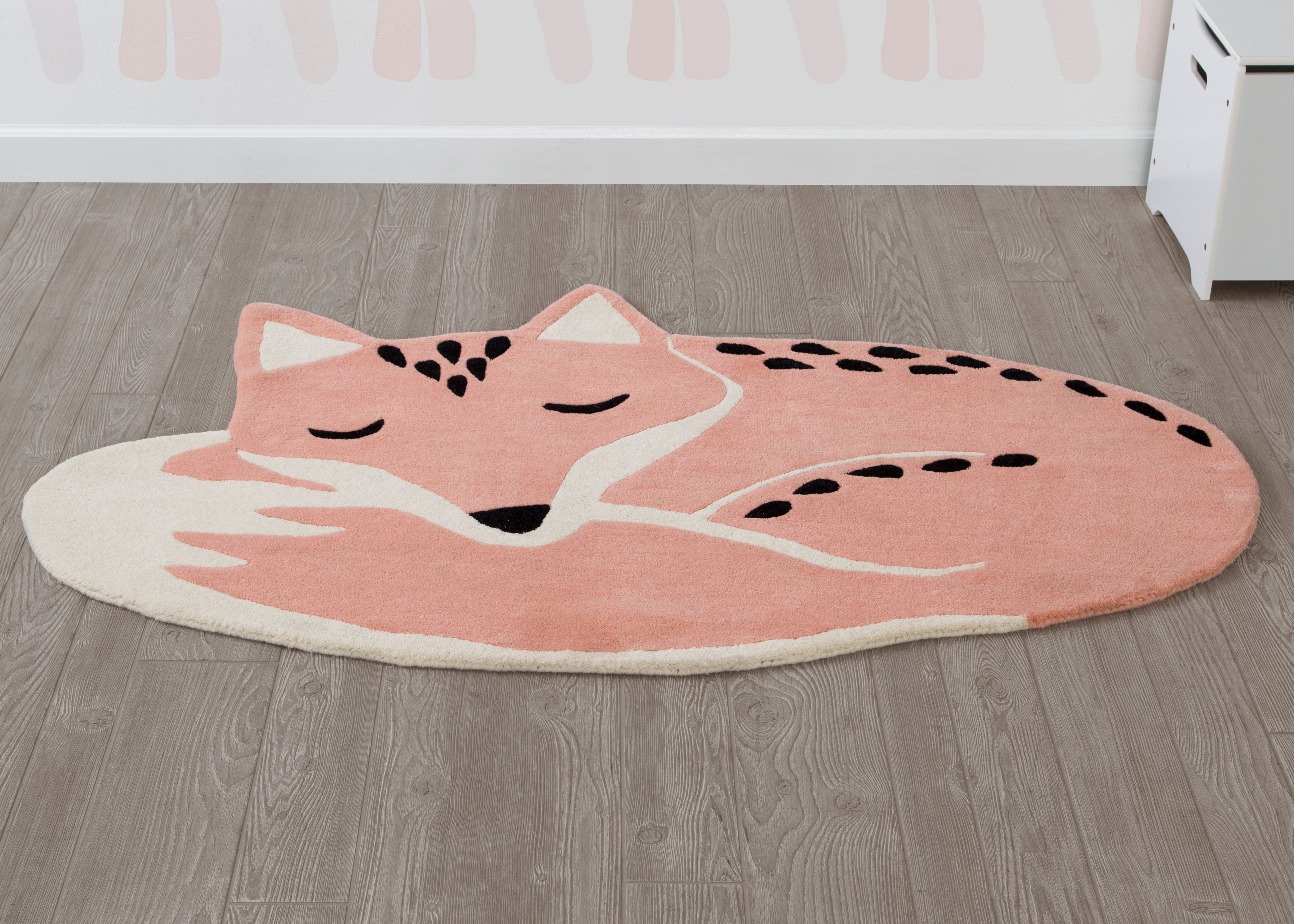 Hand Tufted 100% Wool Fox Rug - Soft & Durable Animal Print Area Rug for Living Room, Bedroom Decor - Perfect for Cozy Home, Nursery & Bohemian Style Spaces