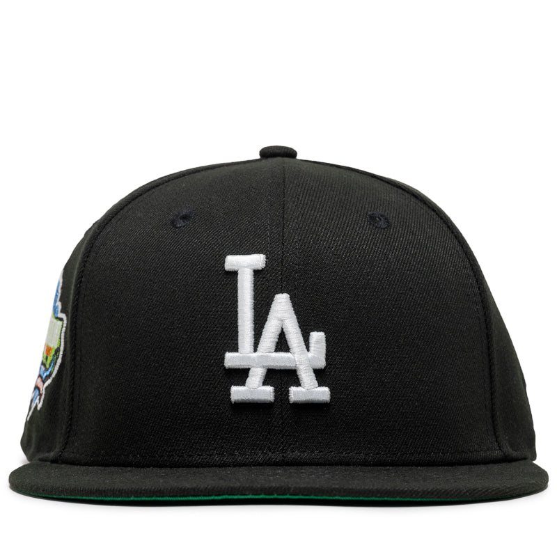 New Era x Politics Los Angeles Dodgers 59FIFTY Fitted Cap - Black Baseball Hat for Men, Official MLB Snapback - Perfect for Games, Streetwear & Sports Fan Collections