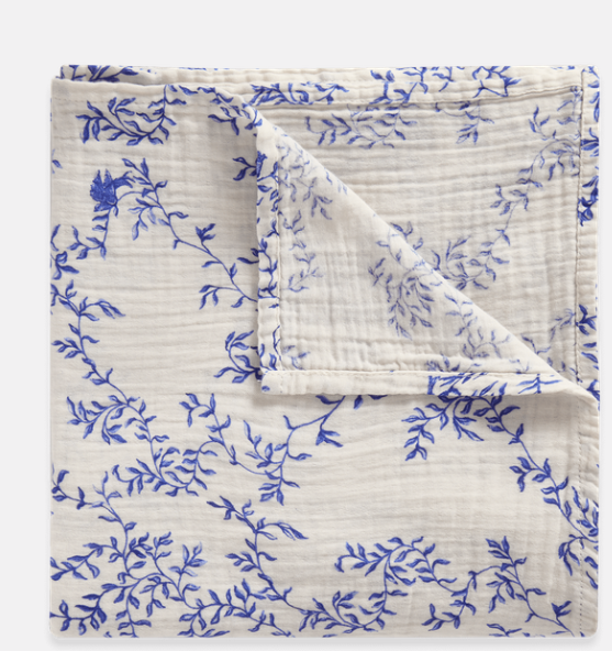 GARBO & FRIENDS Organic Cotton Muslin Swaddle Blanket for Babies - Soft, Breathable & Lightweight - Perfect for Newborn Swaddling, Nursing Cover & Stroller Blanket (One Size)