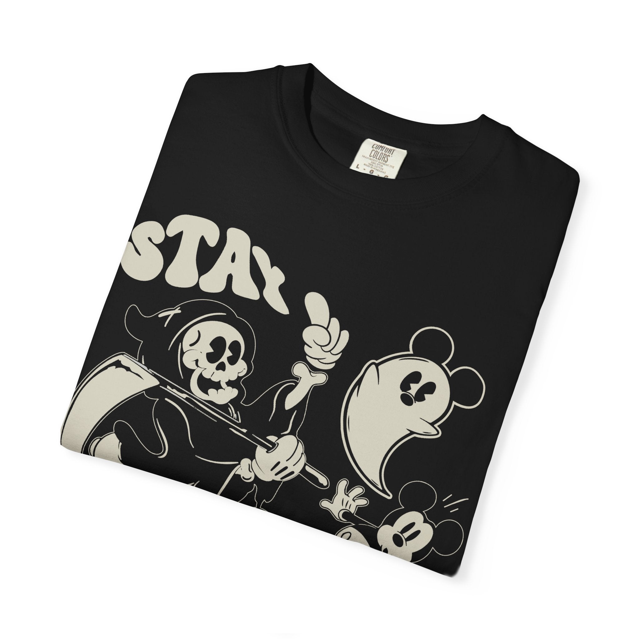 Grim Reaper Halloween T-Shirt - Spooky Costume Apparel for Men & Women - Perfect for Halloween Parties, Cosplay & Horror Events