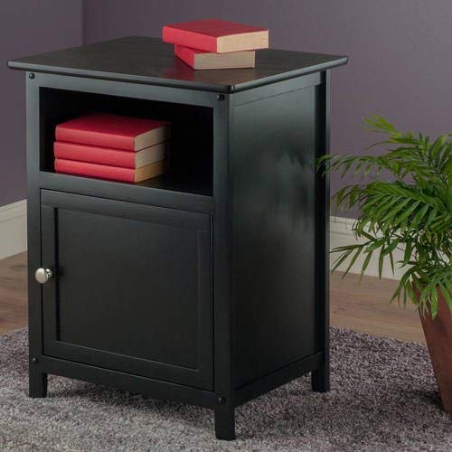 Winsome Wood Henry Nightstand Set of 2 - Modern Black Accent Side Table for Bedroom, Living Room | Nightstand with Storage Shelf for Bedside Essentials, Books & Decor