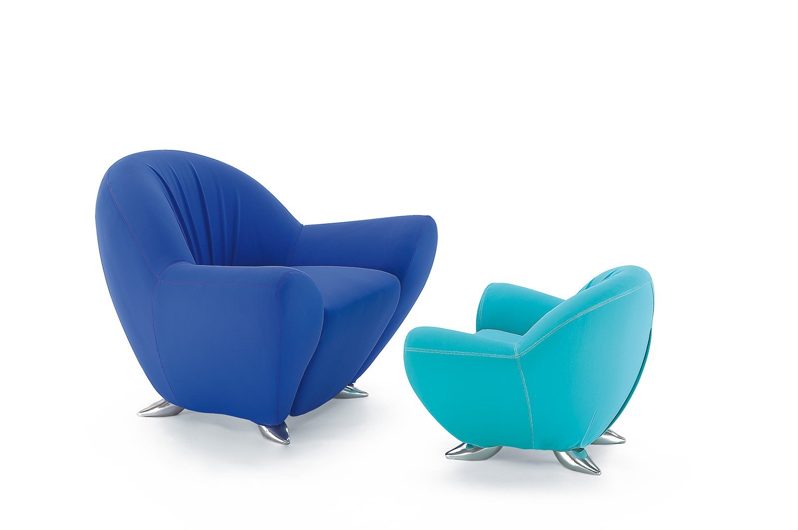 Giovannetti Momma Lounge Chair - Modern Comfortable Recliner for Living Room, Bedroom & Nursery - Perfect for Relaxing, Nursing & Reading