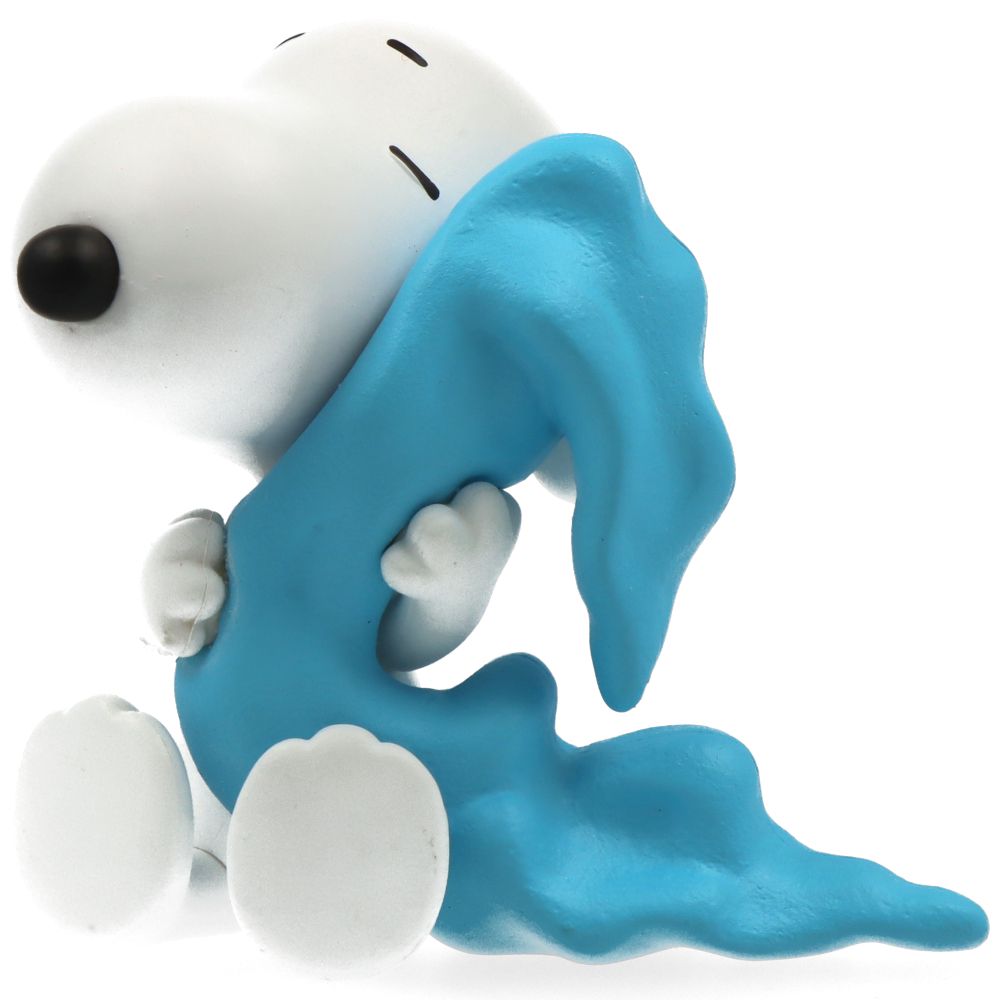 Peanuts Series 12 Snoopy with Linus' Blanket UDF Figurine - Collectible Anime Character Statue for Home Decor, Office Display & Gift Giving
