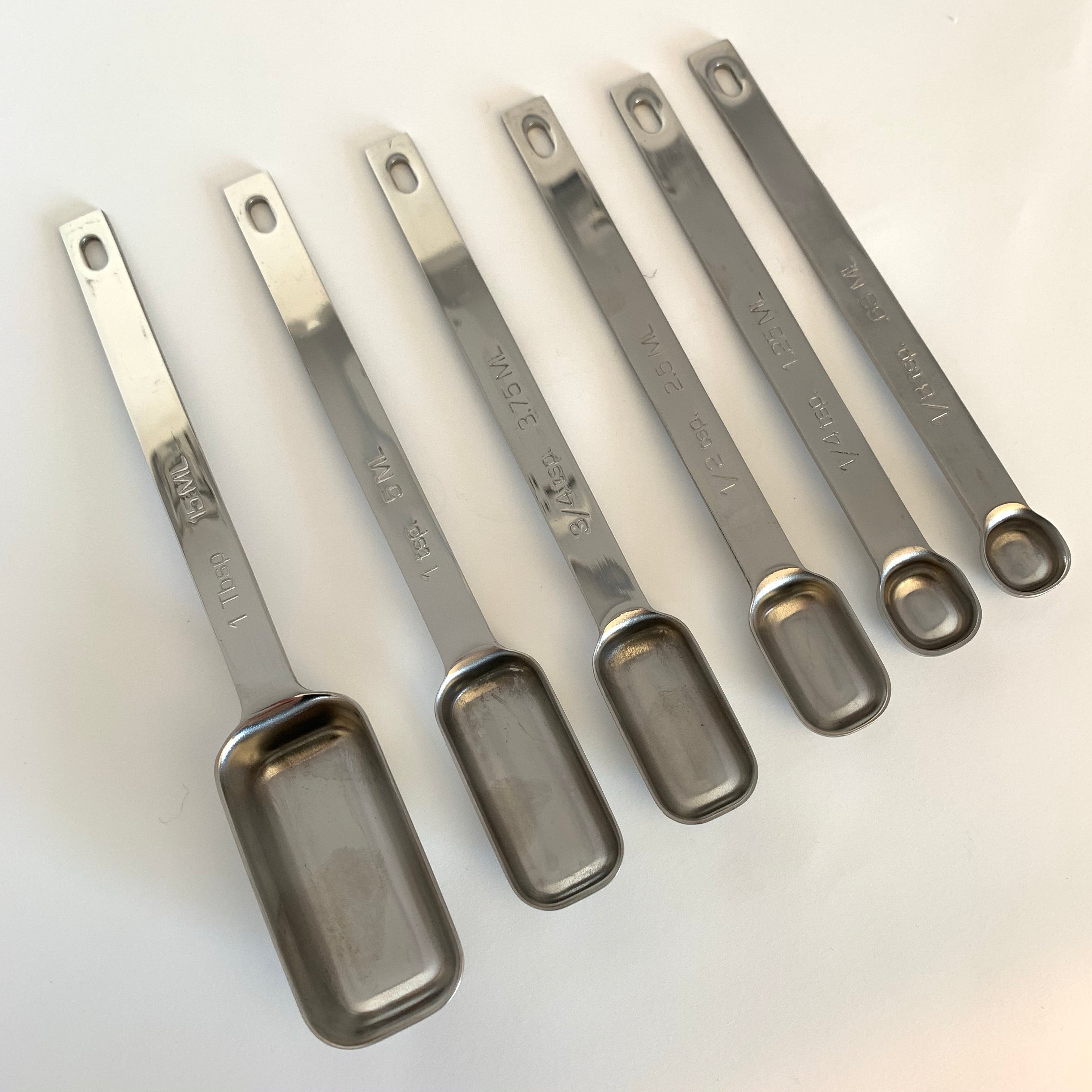 Premium Stainless Steel Spice Measuring Spoon Set - 6-Piece Kitchen Measuring Spoons for Cooking, Baking & Coffee - Perfect for Measuring Spices, Herbs, Tea & Powder Ingredients