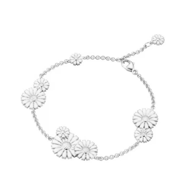 Daisy Charm Bracelet for Women - Elegant Floral Jewelry Gift for Her - Perfect for Weddings, Parties & Everyday Wear