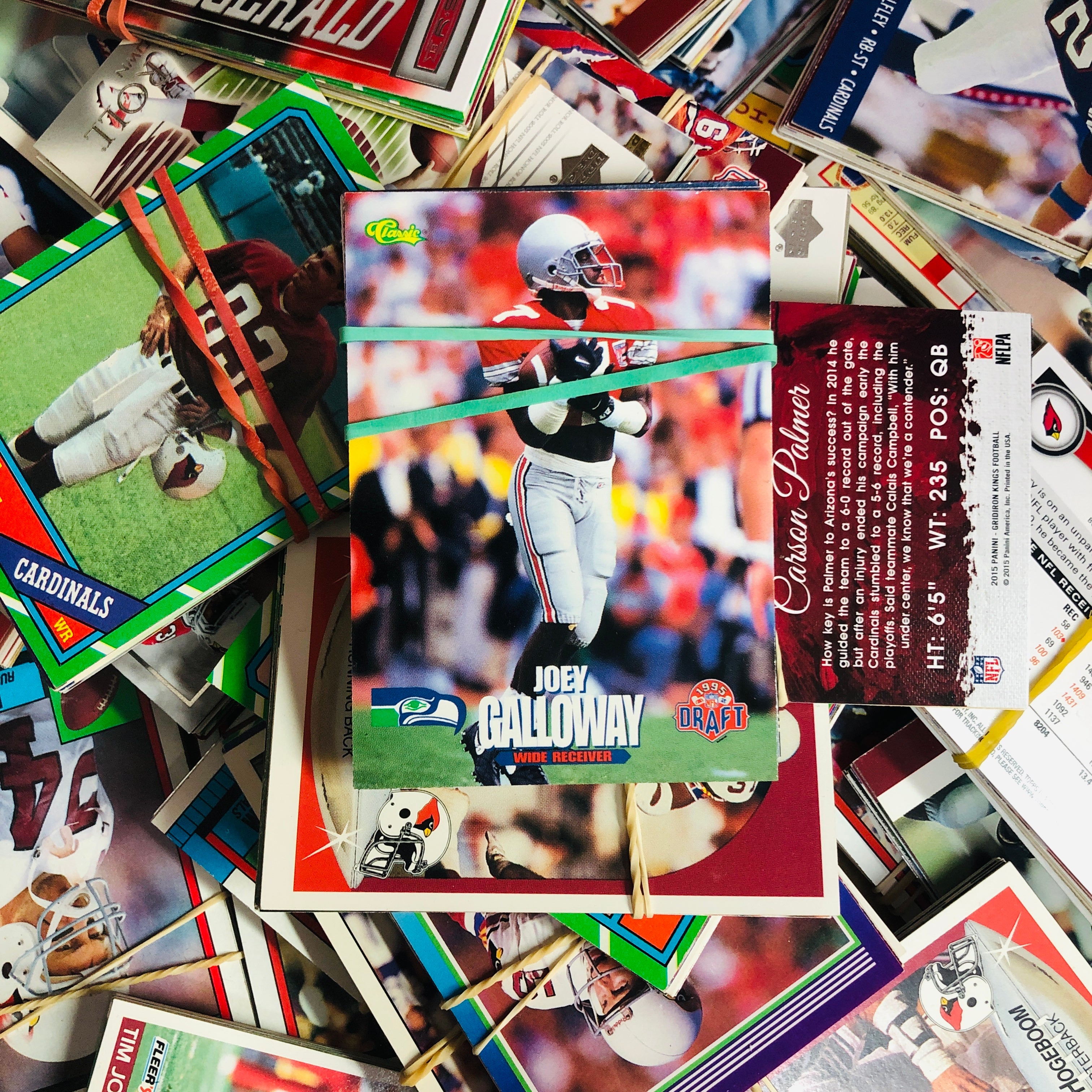 NFL Trading Cards - 10x Mixed Pack for Collectors, Fans & Fantasy Football Enthusiasts | Perfect for Gifts, Trading & Game Day Memorabilia