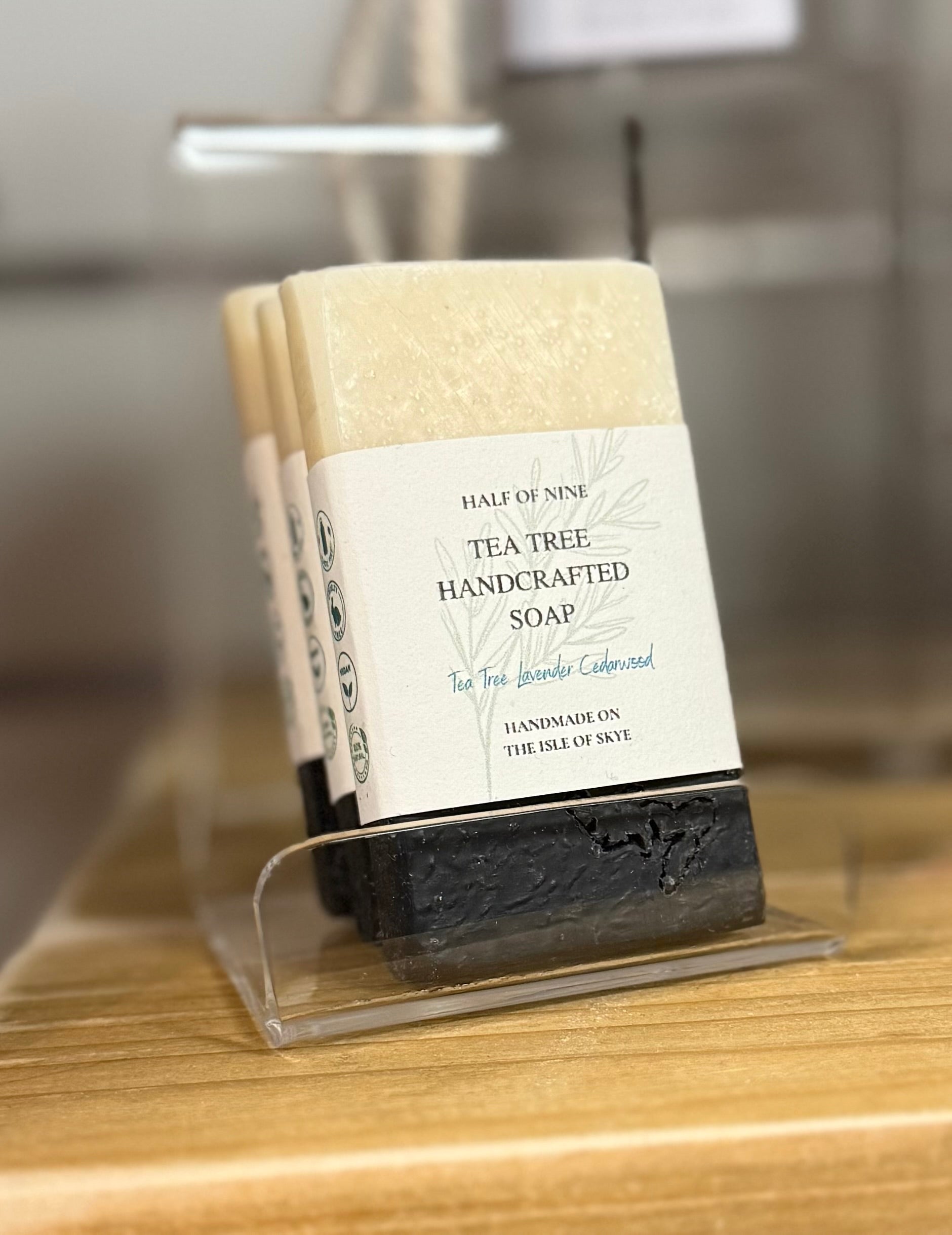 Natural Tea Tree Oil Soap Bar for Acne & Sensitive Skin – Gentle Cleansing, Moisturizing & Antibacterial – Perfect for Face, Body & Travel
