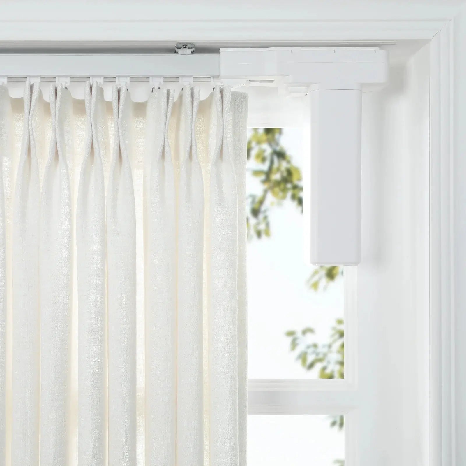 Lark Motorized Curtain Tracks - Smart Home Automatic Drapery Rail System for Living Room & Bedroom | Voice Control & Remote Operated