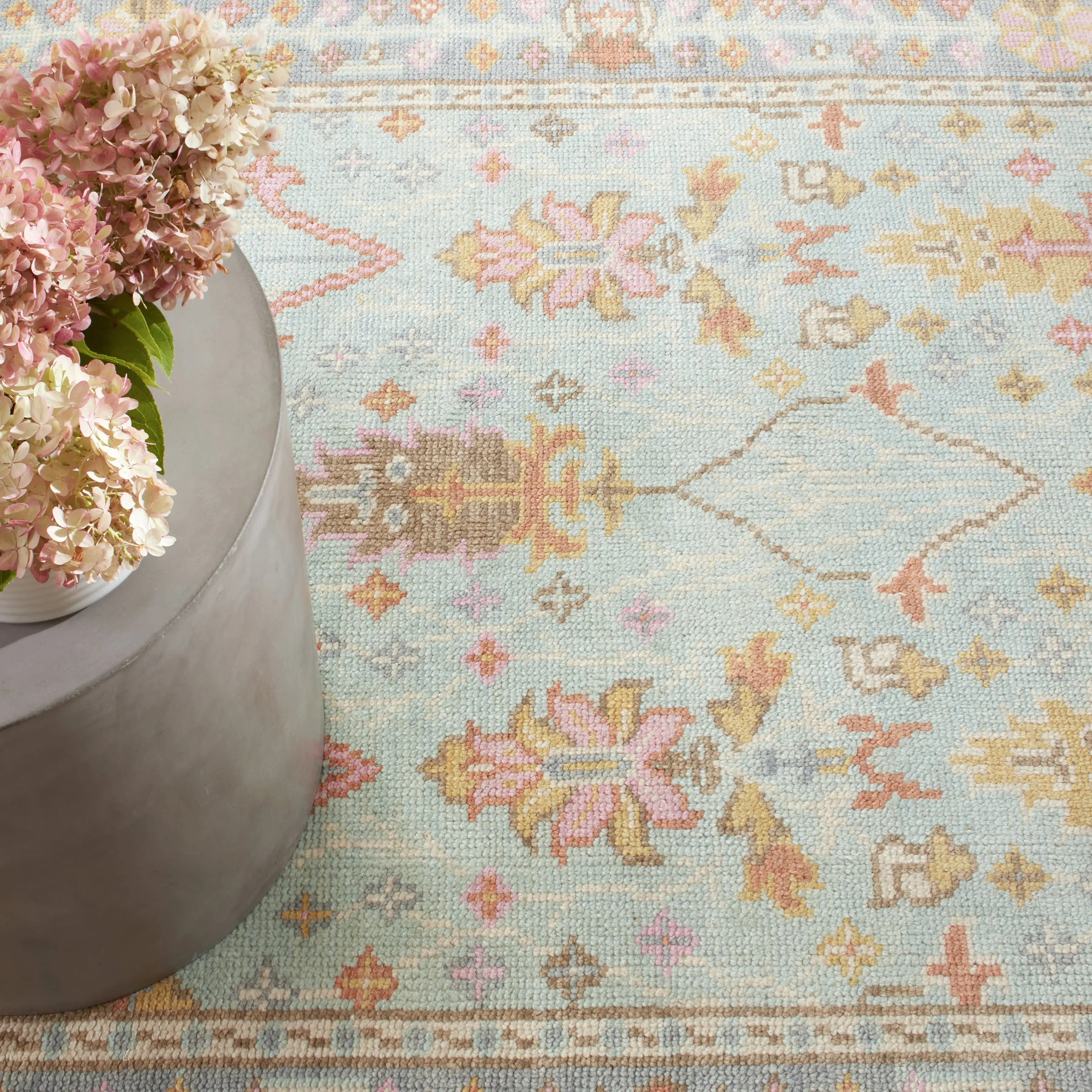 Dash & Albert Mara Sky Hand Knotted Wool Rug - Soft & Durable Area Rug for Living Room, Bedroom, or Nursery - Perfect for Home Decor & Cozy Spaces