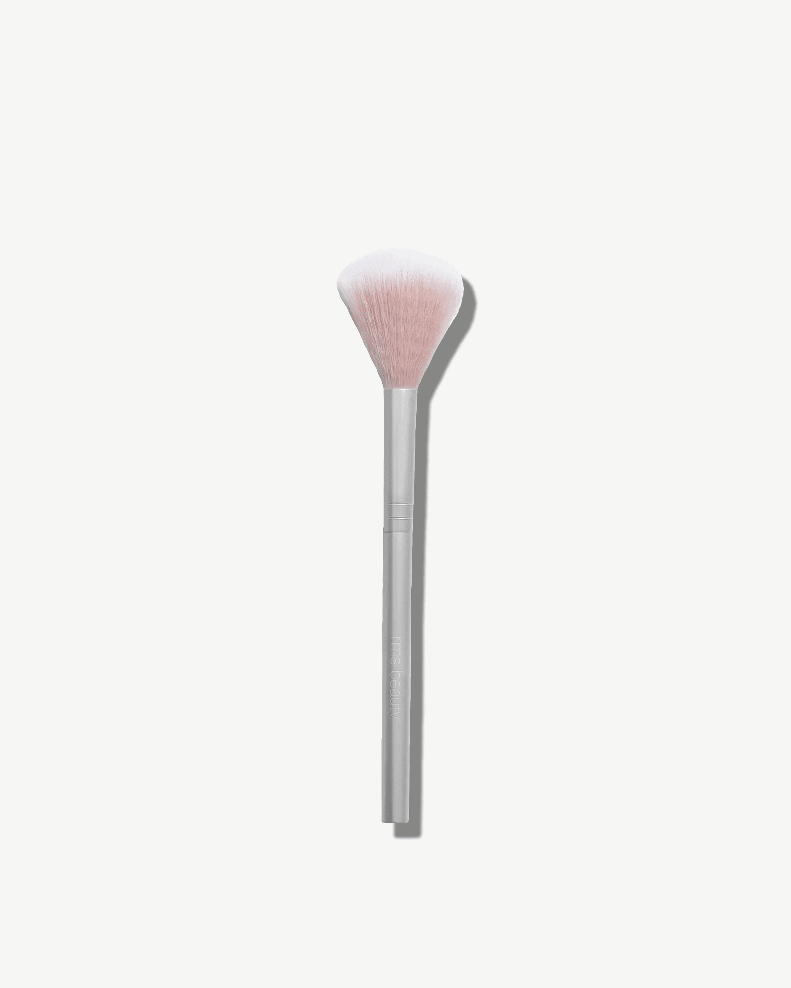 Skin2Skin Classic Fan Brush - Soft Bristles for Flawless Makeup Application | Perfect for Contouring, Blush, and Highlighter | Ideal for Professional & Home Use