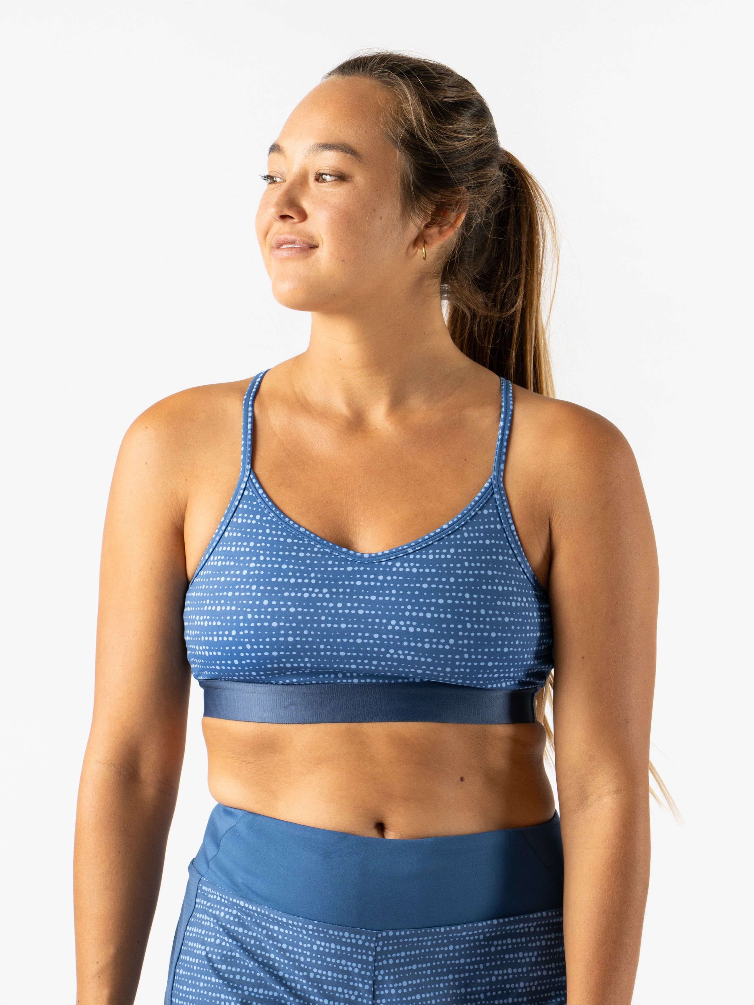 Strappy Pocket Bra - Wireless Comfort Bra with Adjustable Straps & Hidden Pockets for Phones - Perfect for Yoga, Running & Everyday Wear
