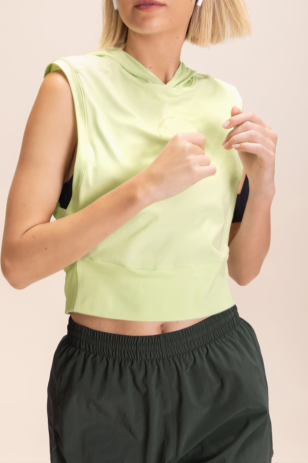 Breathable Stretch Hooded Tank Top for Women - Soft Comfortable Yoga Workout Top - Perfect for Gym, Running & Outdoor Activities