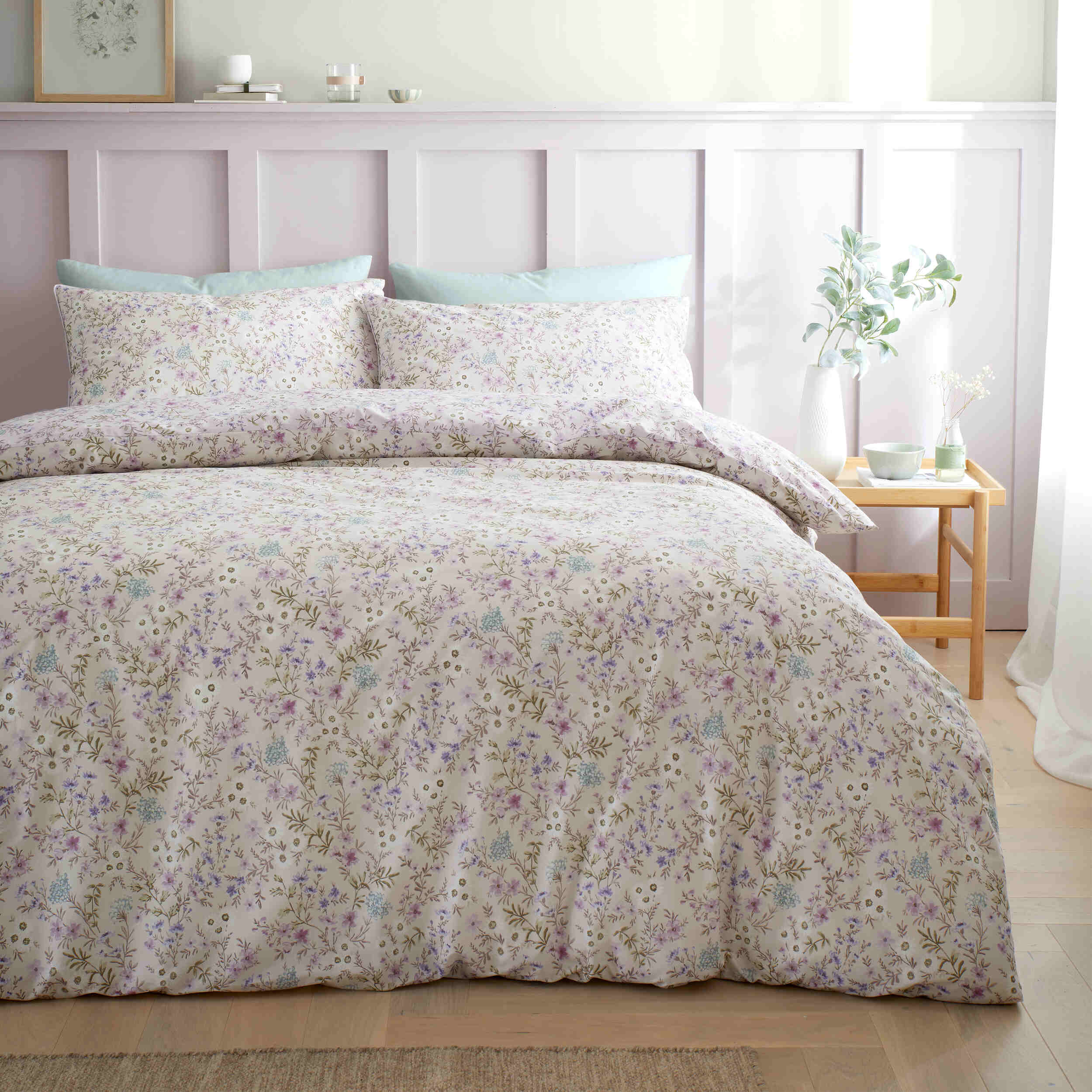 Bianca Ditsy Floral Duvet Cover Set - Queen Size, 100% Cotton, Soft & Breathable Bedding - Perfect for Master Bedroom, Guest Room & Cozy Home Decor (Lilac)