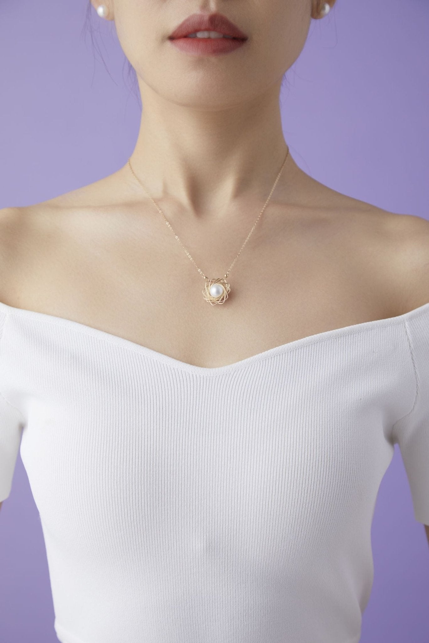 Classic Filigree Starburst Pearl Pendant Necklace for Women - Elegant Vintage Jewelry Gift for Birthday, Anniversary & Special Occasions