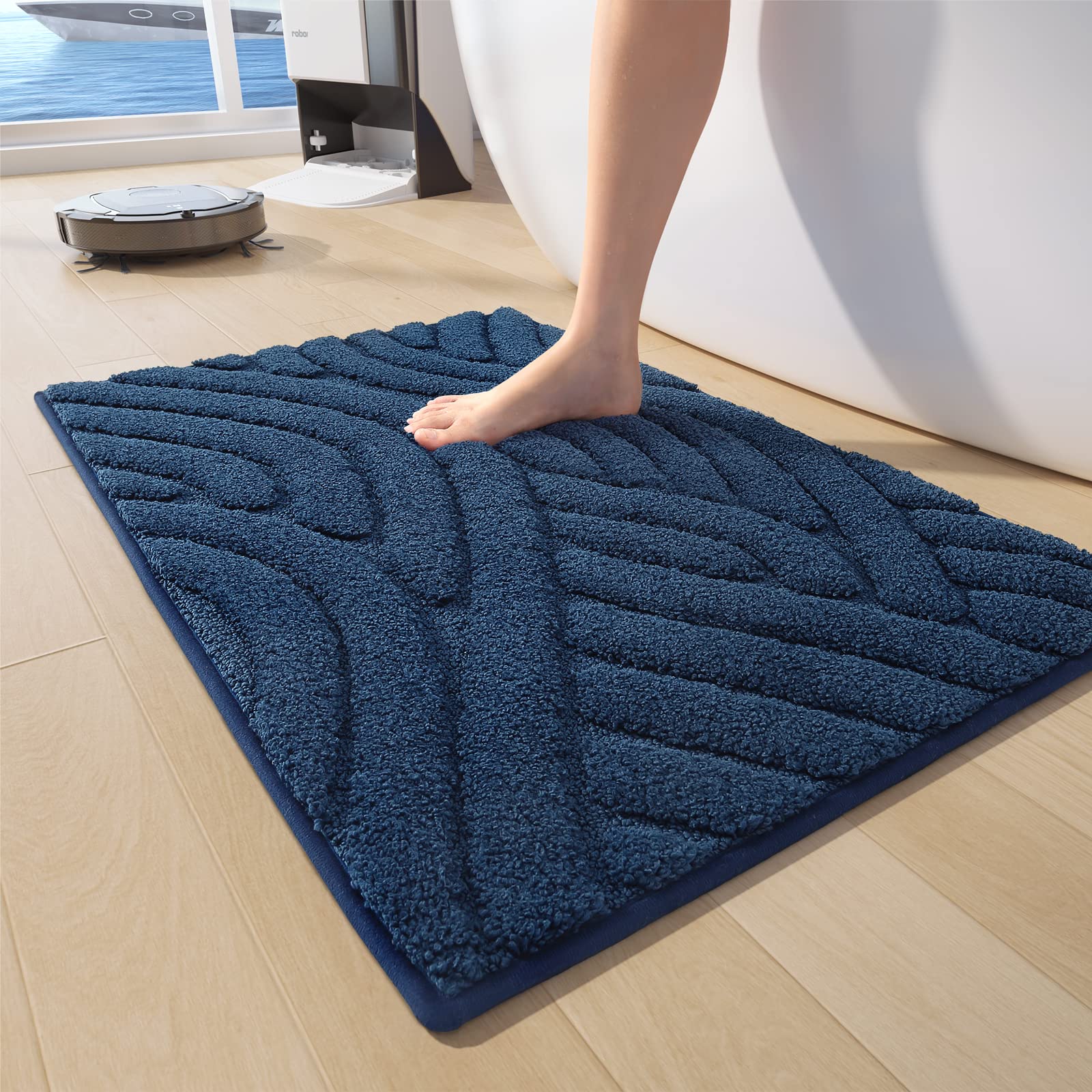 Non-Slip Navy Blue Bath Mat - Soft Absorbent Microfiber for Bathroom & Shower - 20x32 Inches