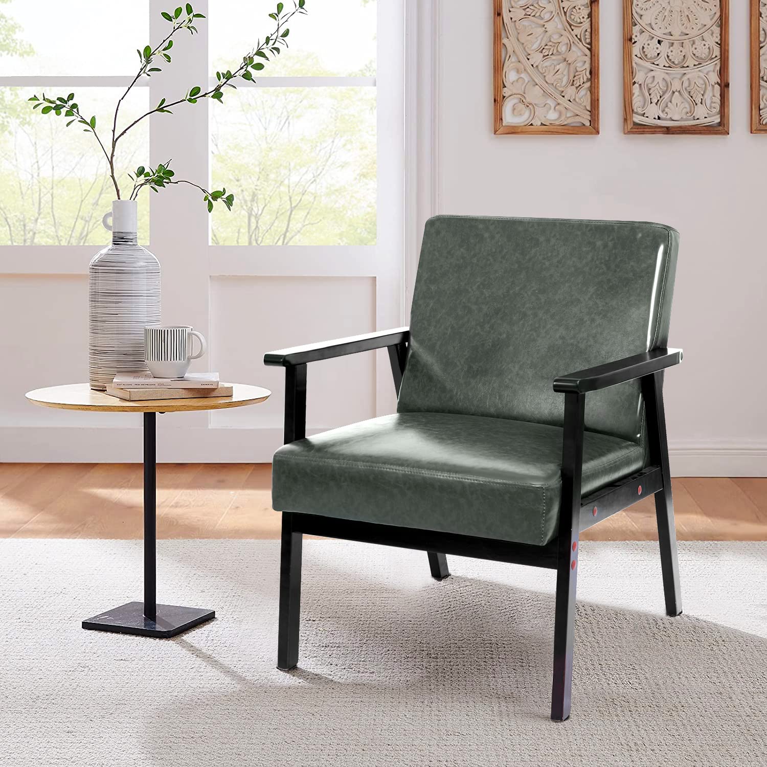 Mid-Century Modern Accent Chair - Upholstered Armchair with Wooden Legs, Elegant Lounge Sofa for Living Room & Bedroom, Linen Fabric Reading Chair in Green - Perfect for Home Office, Reading Nook & Cozy Corners
