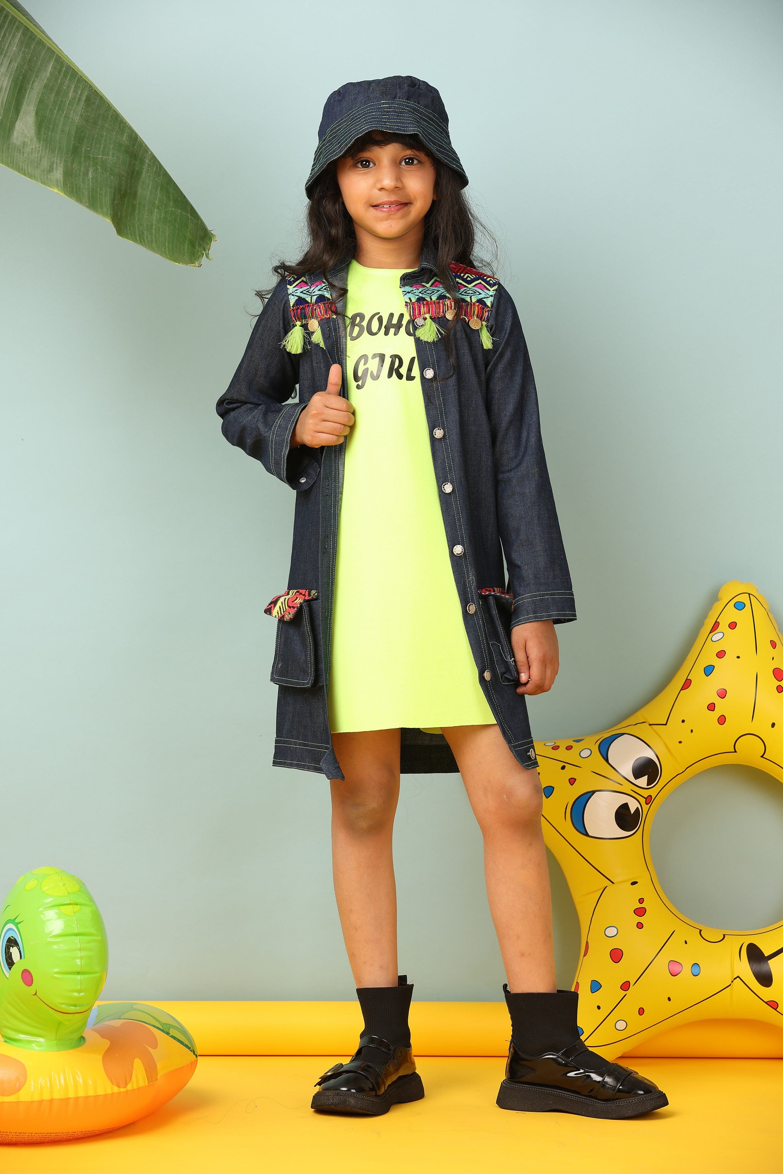 Pre Order Women's Denim Jacket with Soft Inner Lining - Stylish Fall Outerwear for Casual Wear & Street Fashion