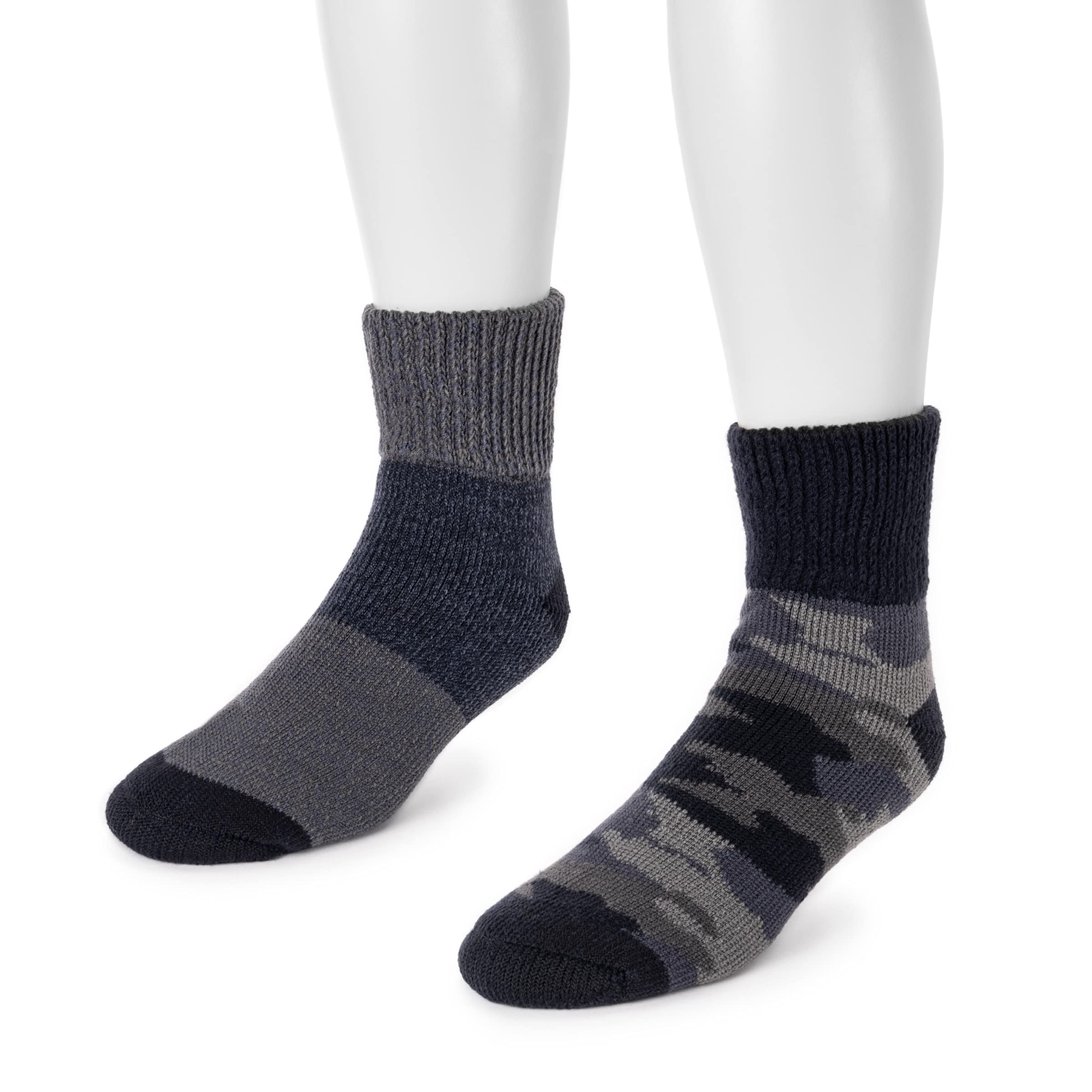 MUK LUKS Men's Thermal Socks - 2 Pairs Pack, Heat Retaining Winter Socks for Cold Weather, Comfortable & Warm for Outdoor Activities, Hiking, and Daily Wear