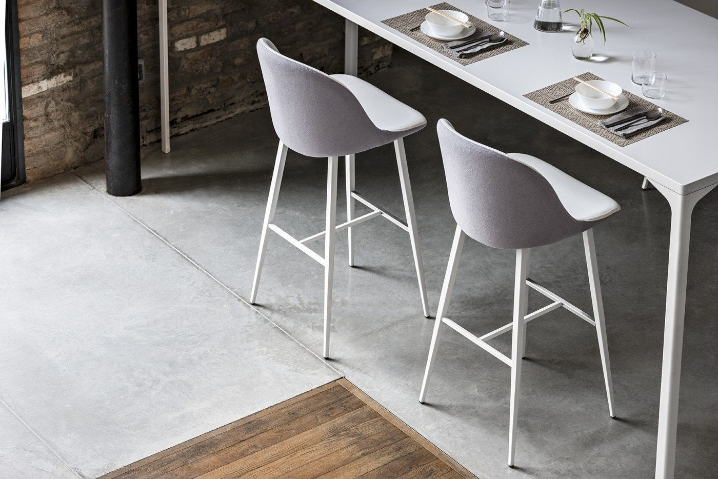 Midj Sonny M TS Stool - Modern Adjustable Bar Stool for Kitchen, Dining & Home Decor | Comfortable & Stylish Seating Solution