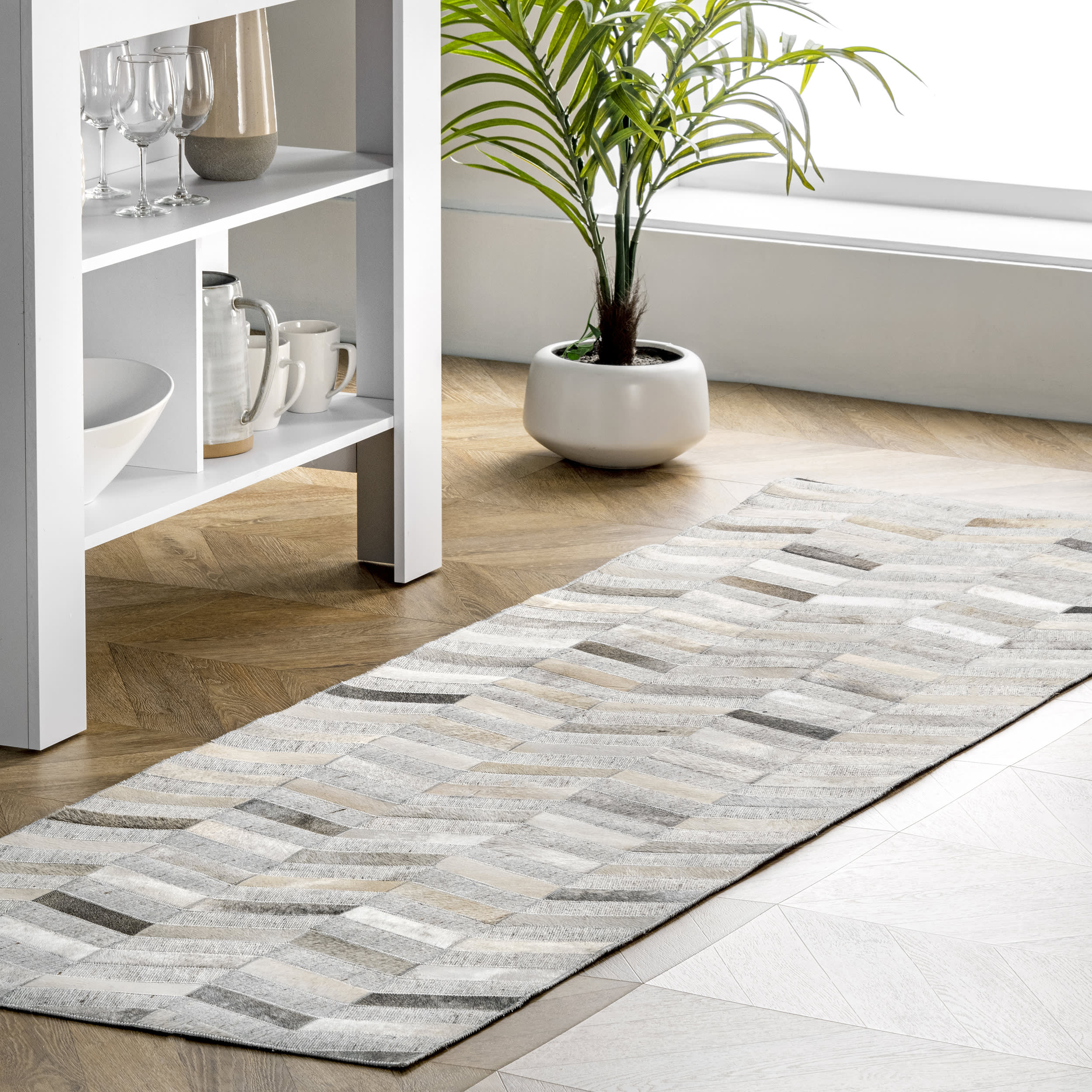 Premium Cowhide Herringbone Pattern Area Rug in Silver - Stylish & Durable Floor Covering for Living Room, Bedroom or Office Decor
