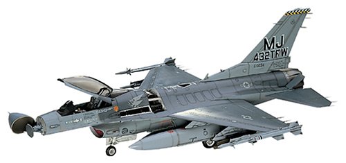 HASEGAWA 08025 1/32 Scale F-16A Plus/C Fighting Falcon Model Kit - Perfect for Military Aircraft Collectors & Model Builders | Display, Gift, or Hobby Project