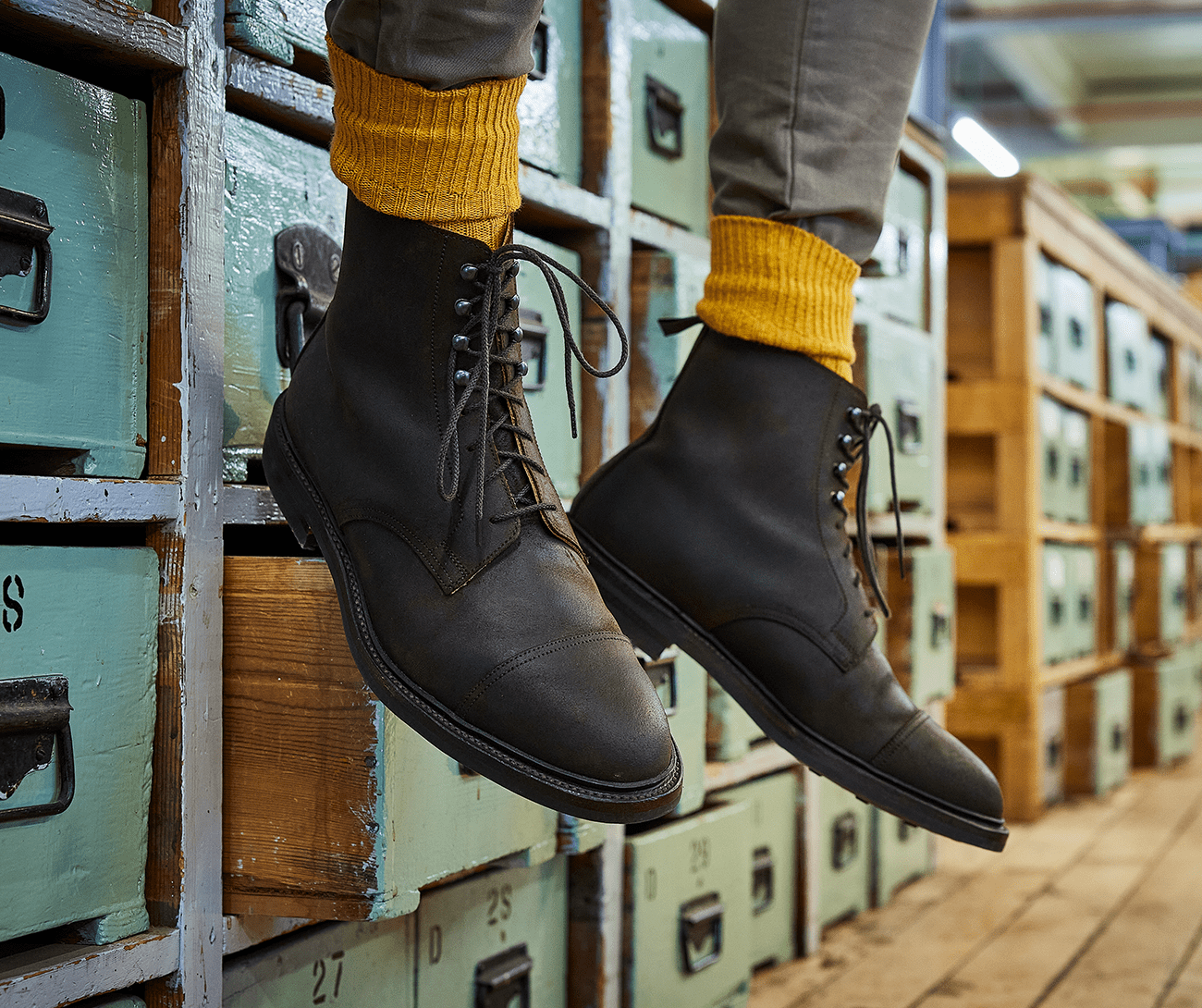 Warm Winter Boot Socks - 2 Pairs Gift Box Set (Holland Collection) - Perfect for Hiking, Snow Boots & Cold Weather Comfort