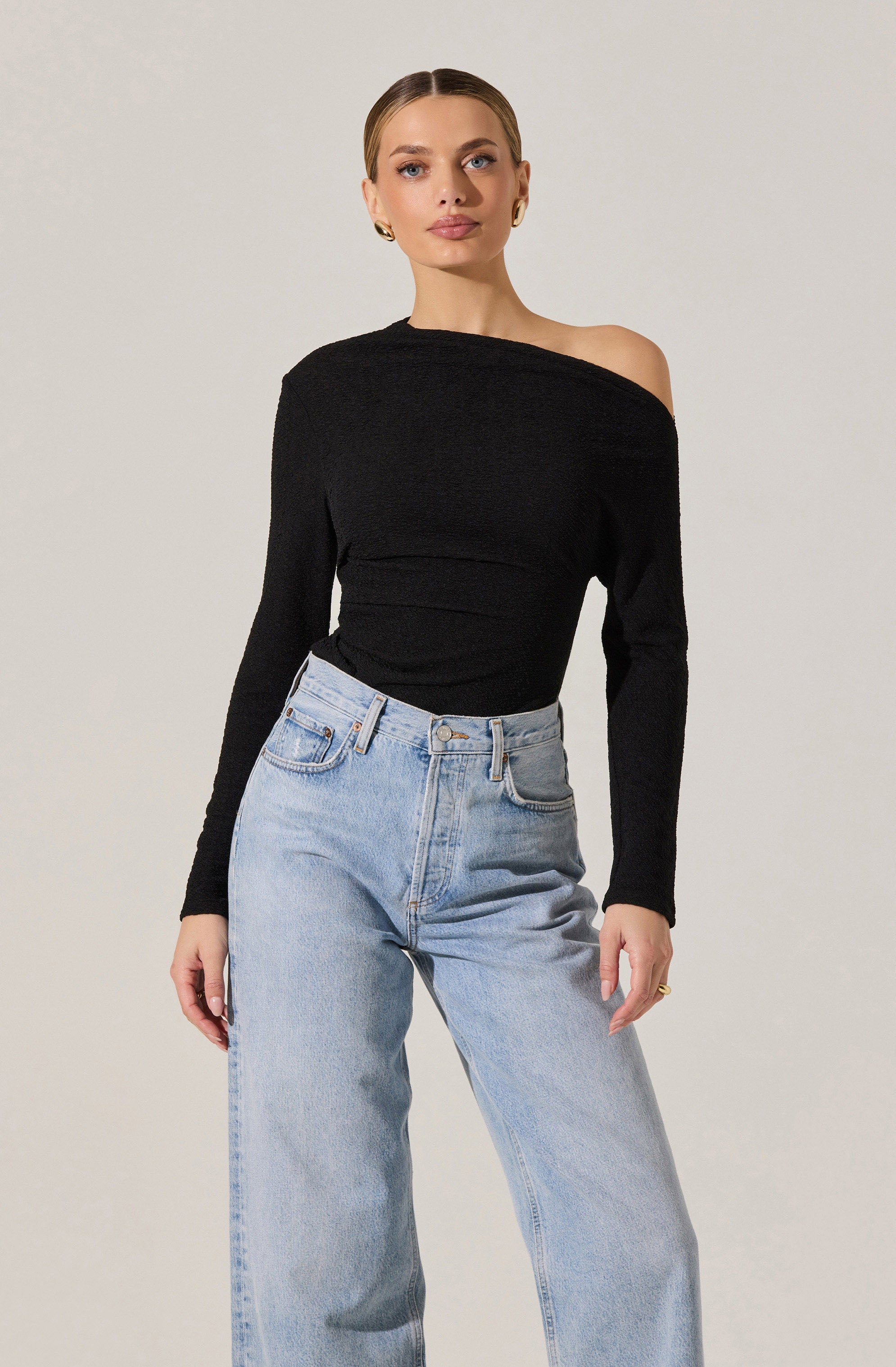 Textured Off Shoulder Top for Women - Trendy Summer Blouse, Casual & Party Wear, Perfect for Beach Outings & Date Nights