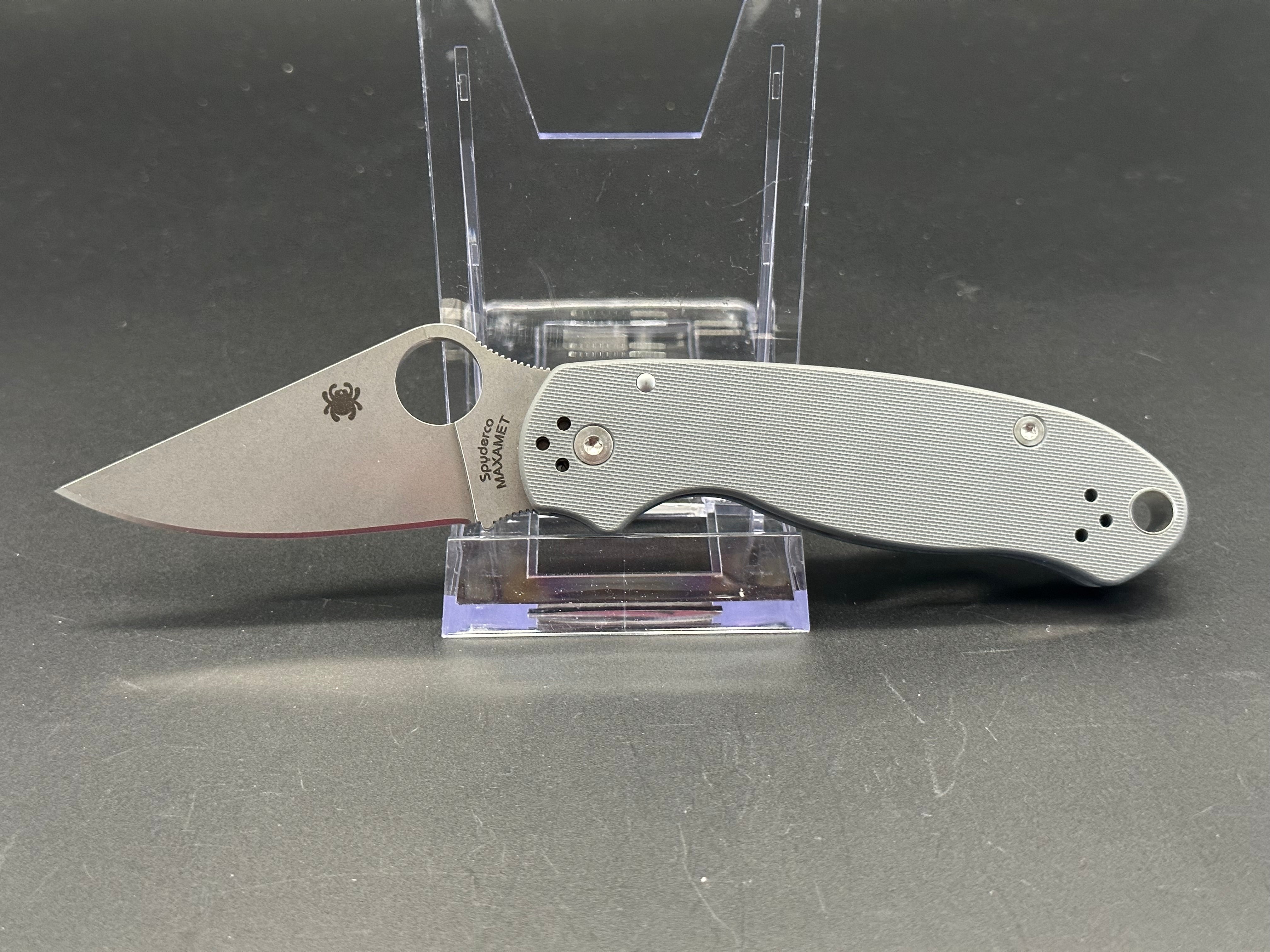 Spyderco Para 3 Maxamet Folding Knife - Factory Second | Premium EDC Pocket Knife for Outdoor, Camping & Everyday Carry